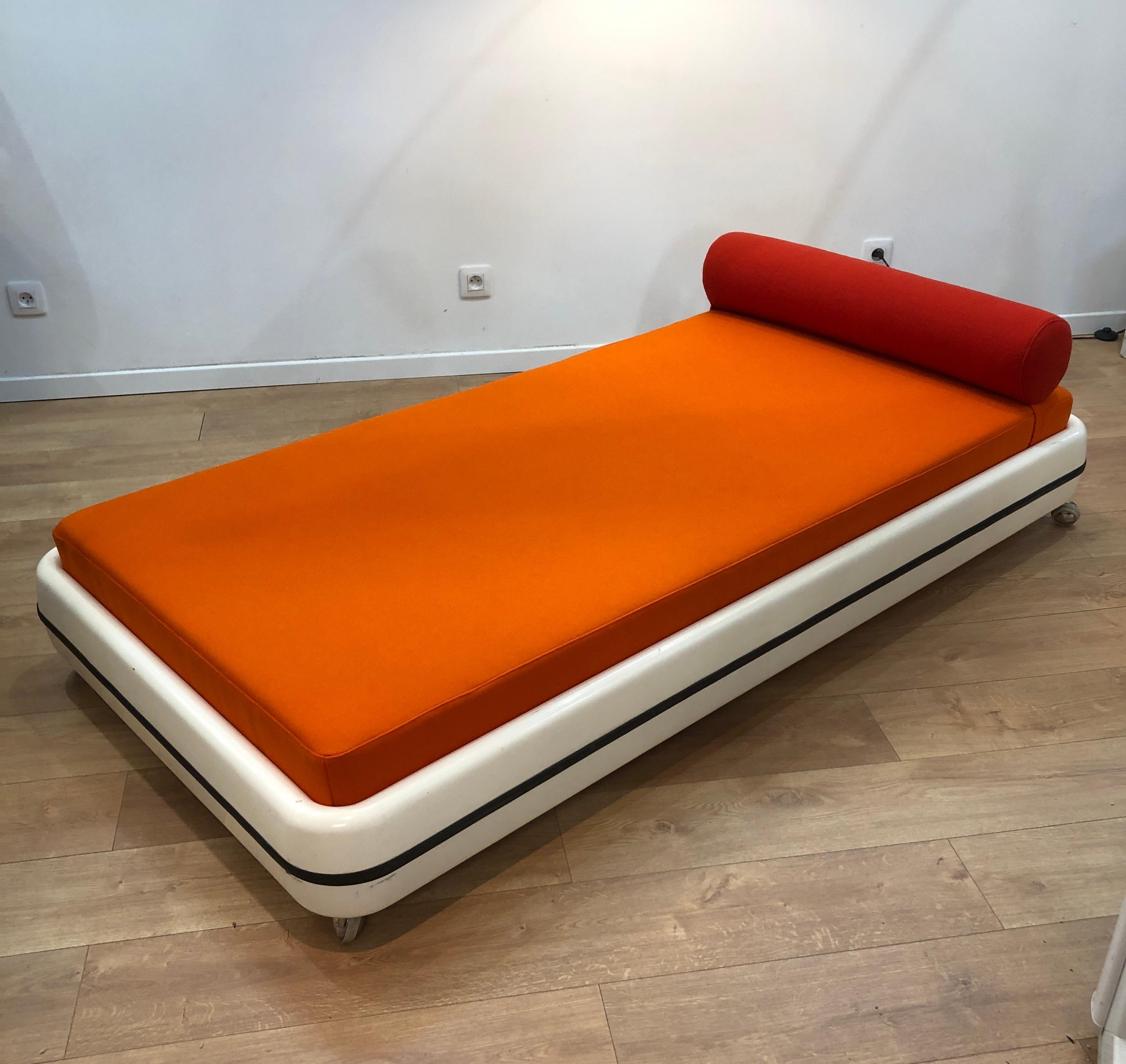 Space Age Daybed by Marc Held for Prisunic 1970 2