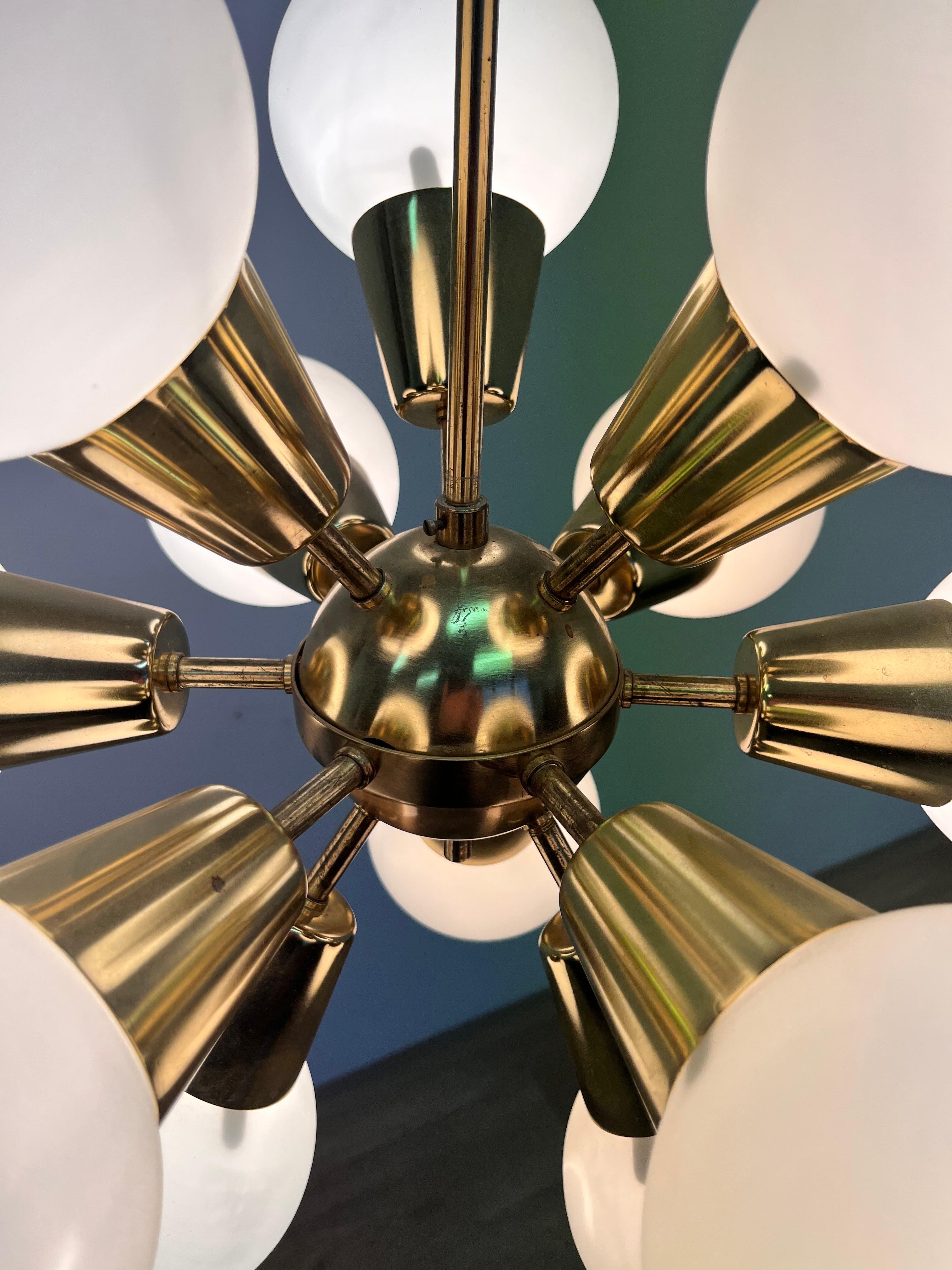 Araña de diseño de la era espacial Sputnik de Kamenicky Senov, años 70 - Checoslovaquia finales del siglo XX en venta