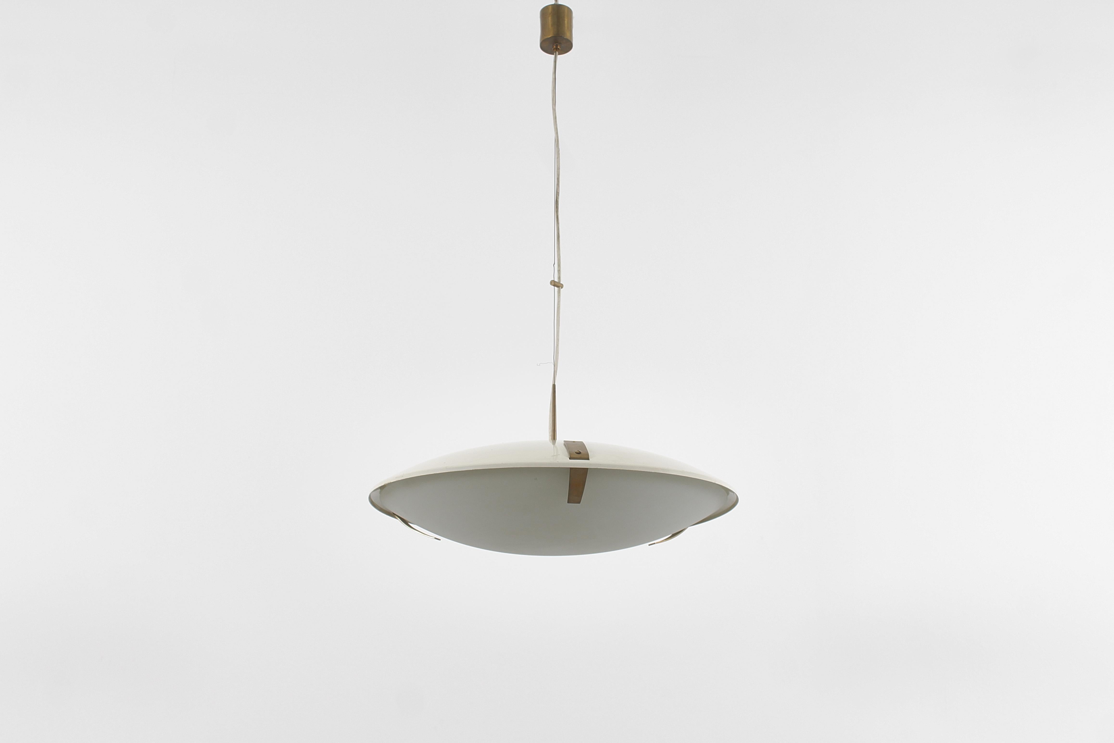 Lampe suspendue de l'ère spatiale modèle 