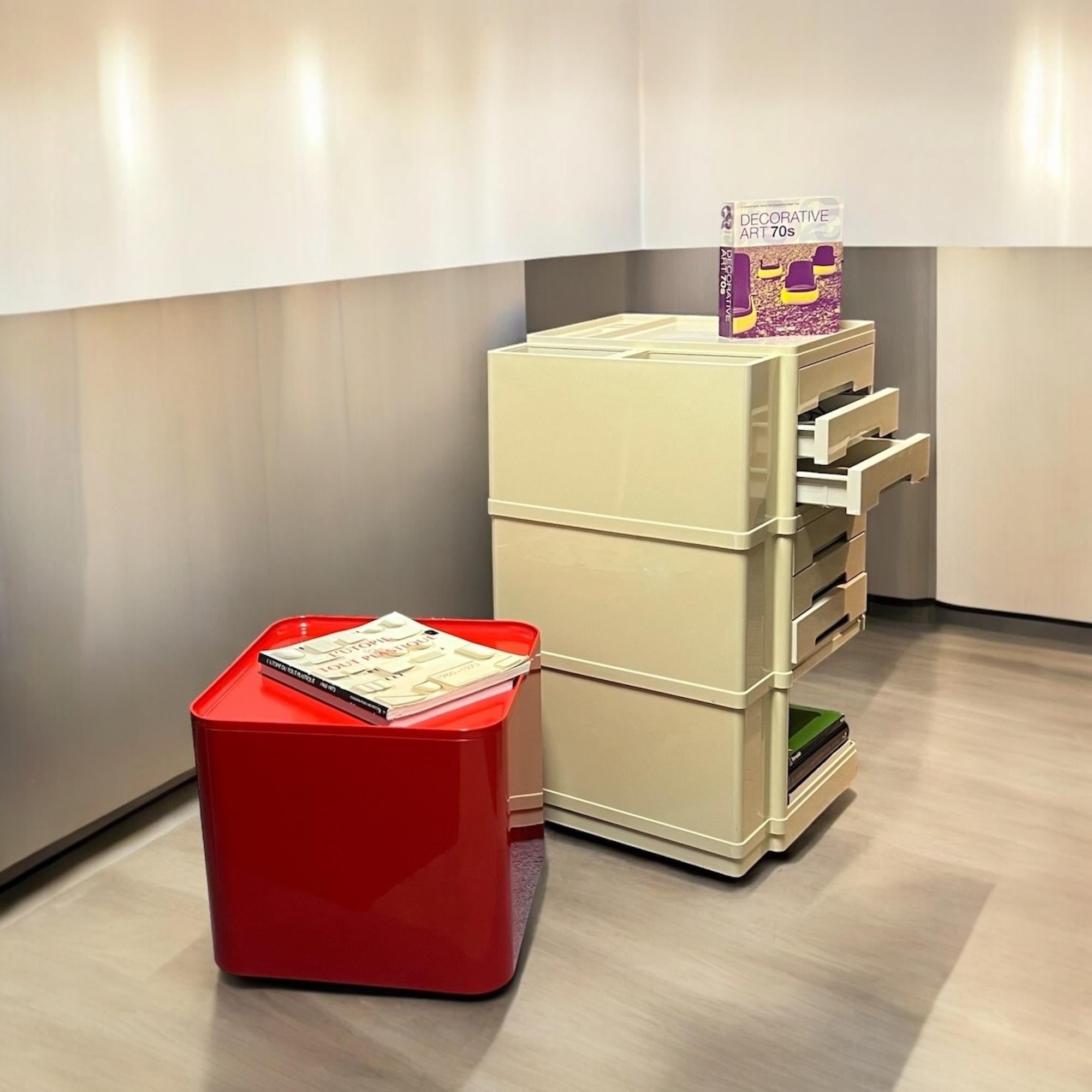 Space Age Design 'STILE' Portable Organizer Cabinet by Giovanni Pelis for Neolt 4