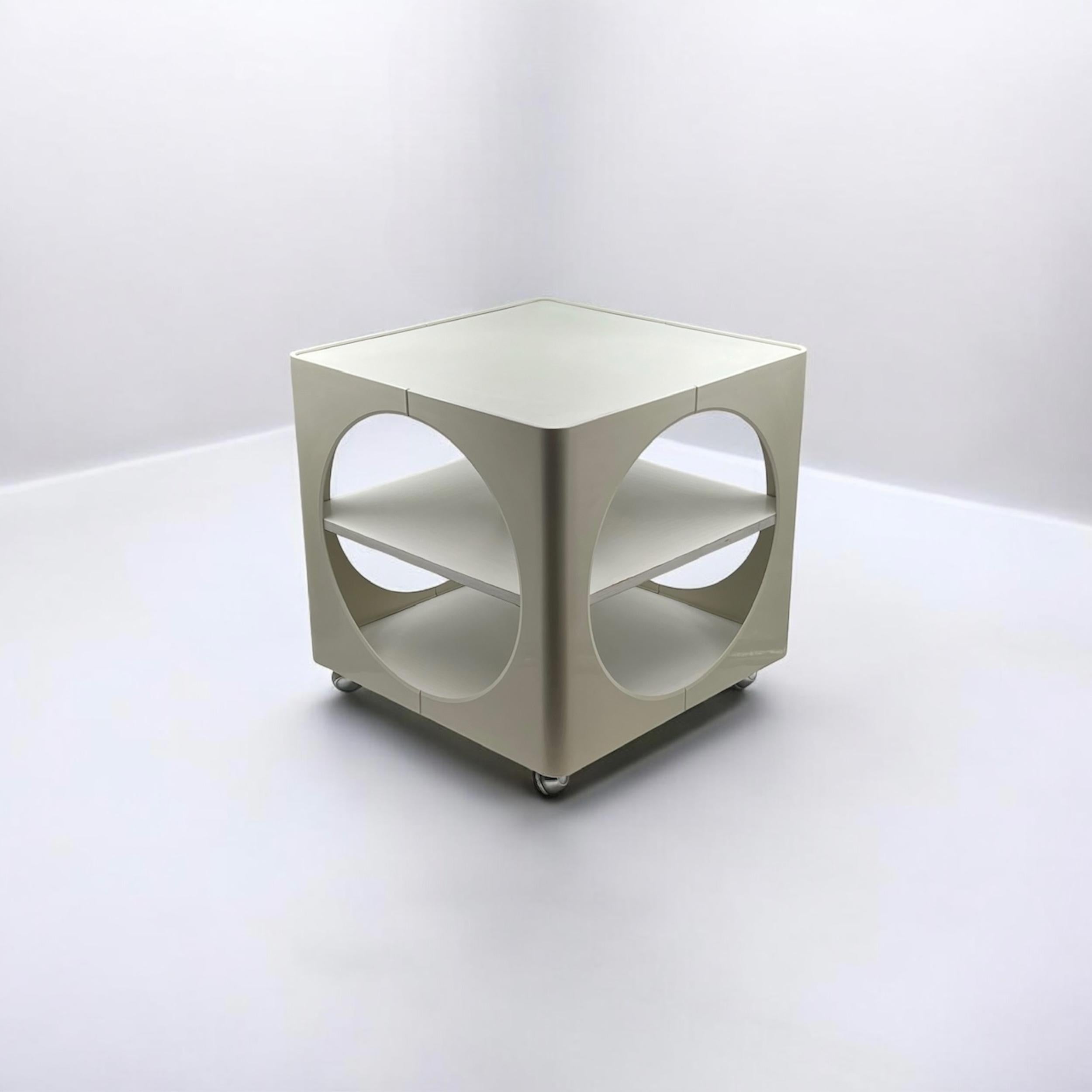 Space Age Design Table in Glossy Plastic and Wood with Rounded Cutouts, 1970s For Sale 2