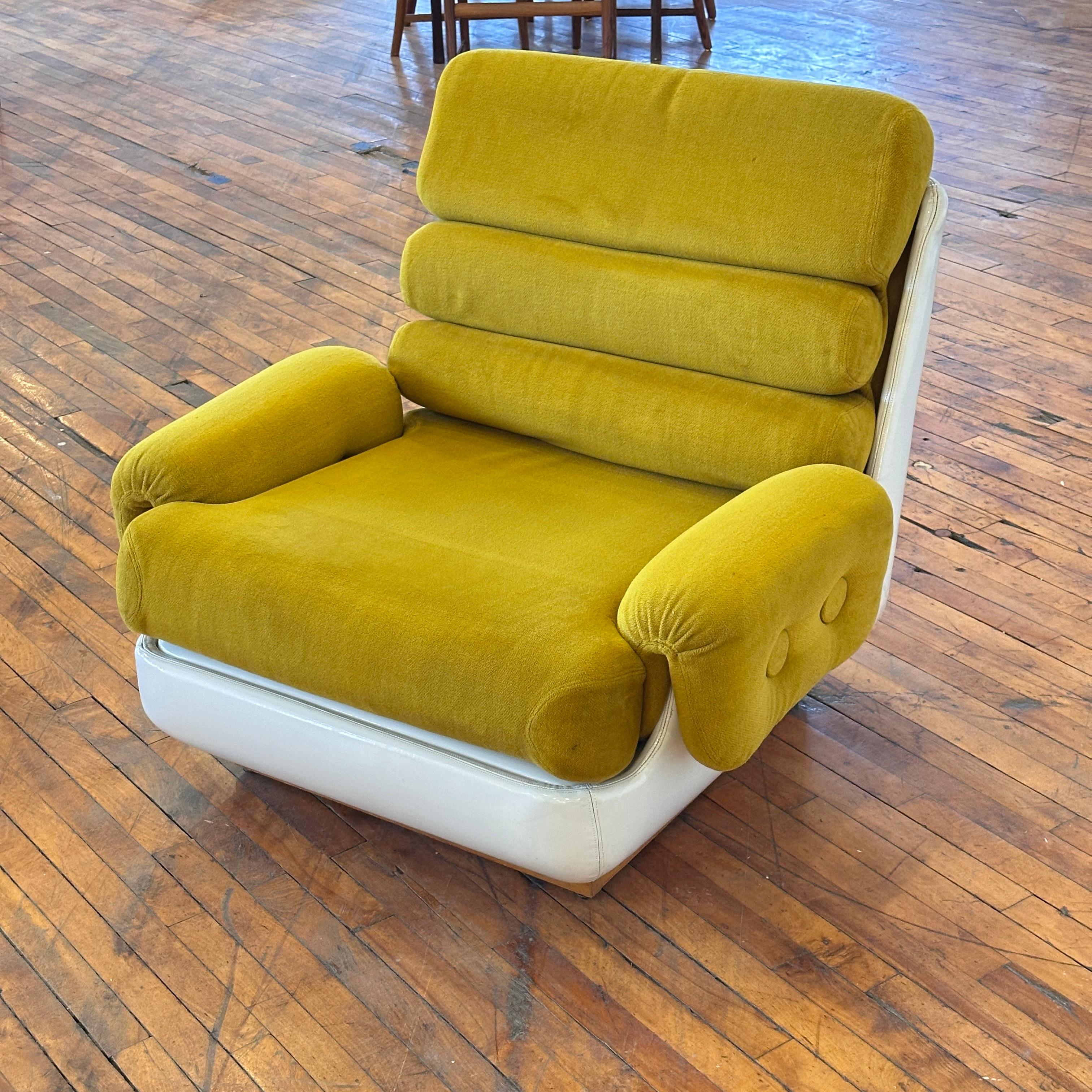 Nord-américain Fauteuil de repos A Space en vente