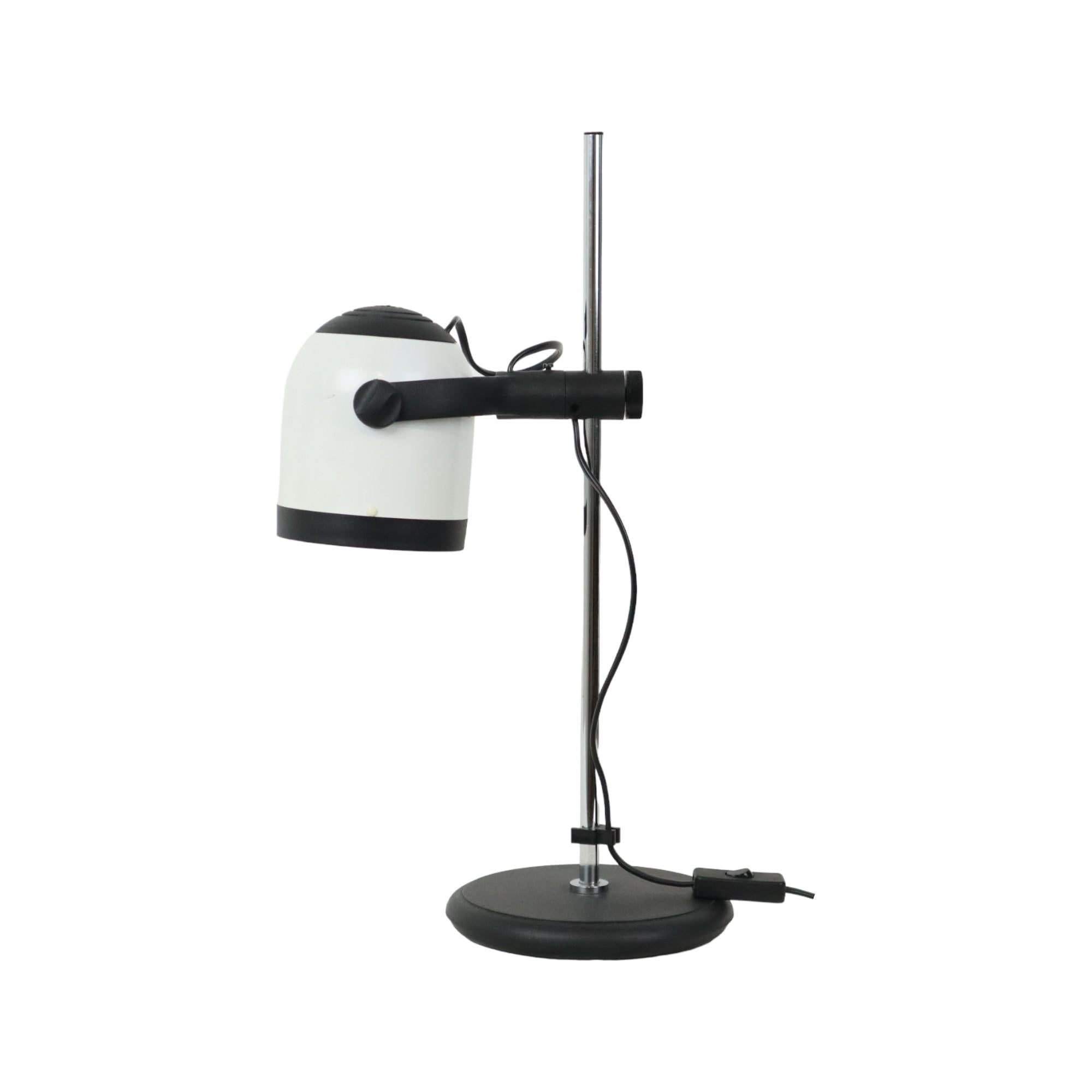 Ère spatiale Lampe de bureau réglable de l'ère spatiale, Allemagne en vente