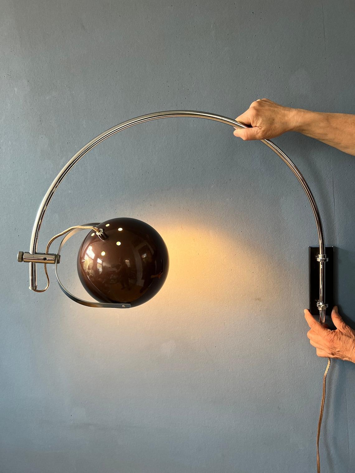 Space Age Eyeball Wall Light Mid Century Lighting Brown Arc Lamp by Herda, 1970s In Excellent Condition For Sale In ROTTERDAM, ZH