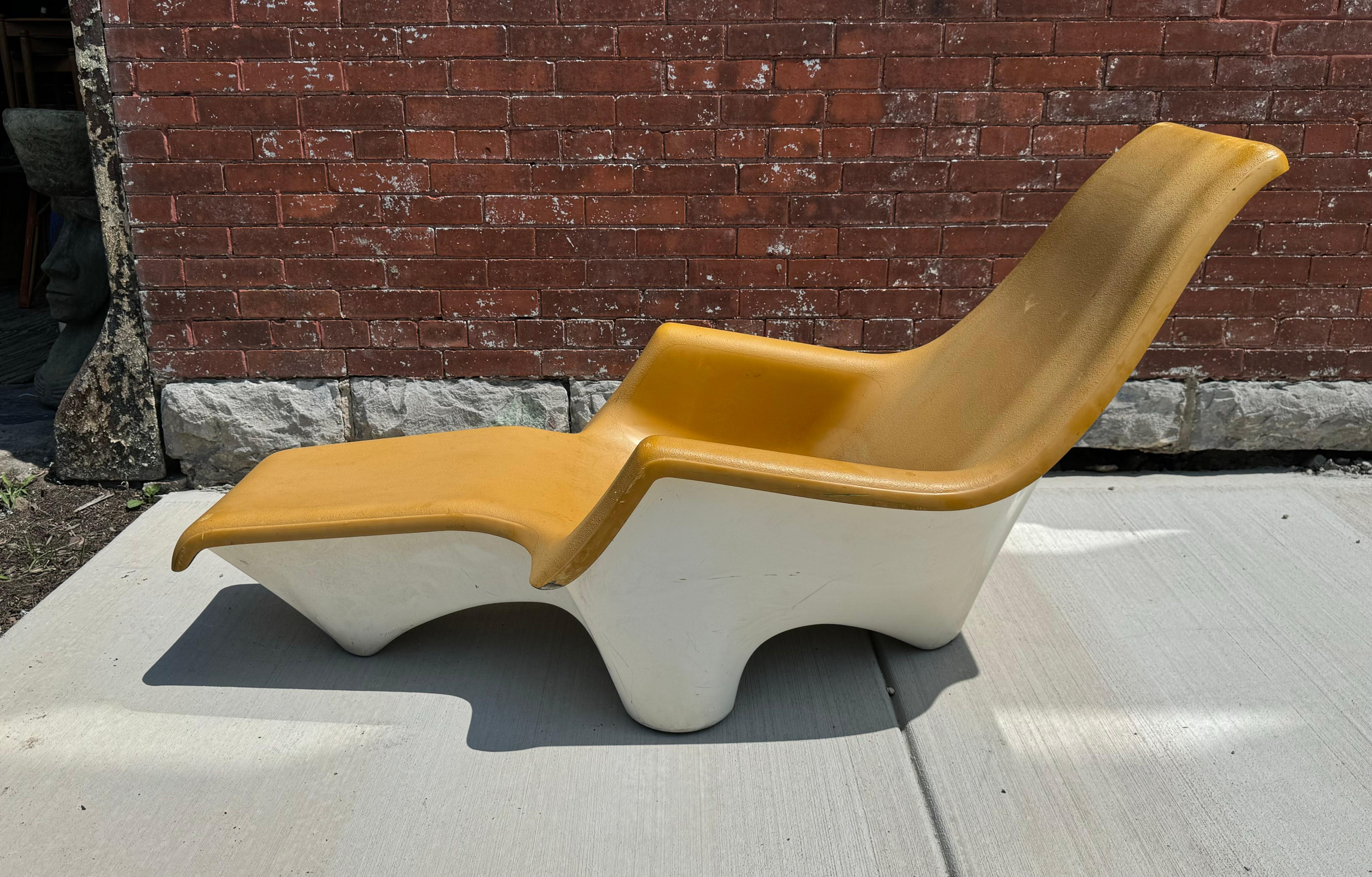 Américain Fauteuil de salon Fibrella de l'ère spatiale par Le Barron.. version rare ARM en vente