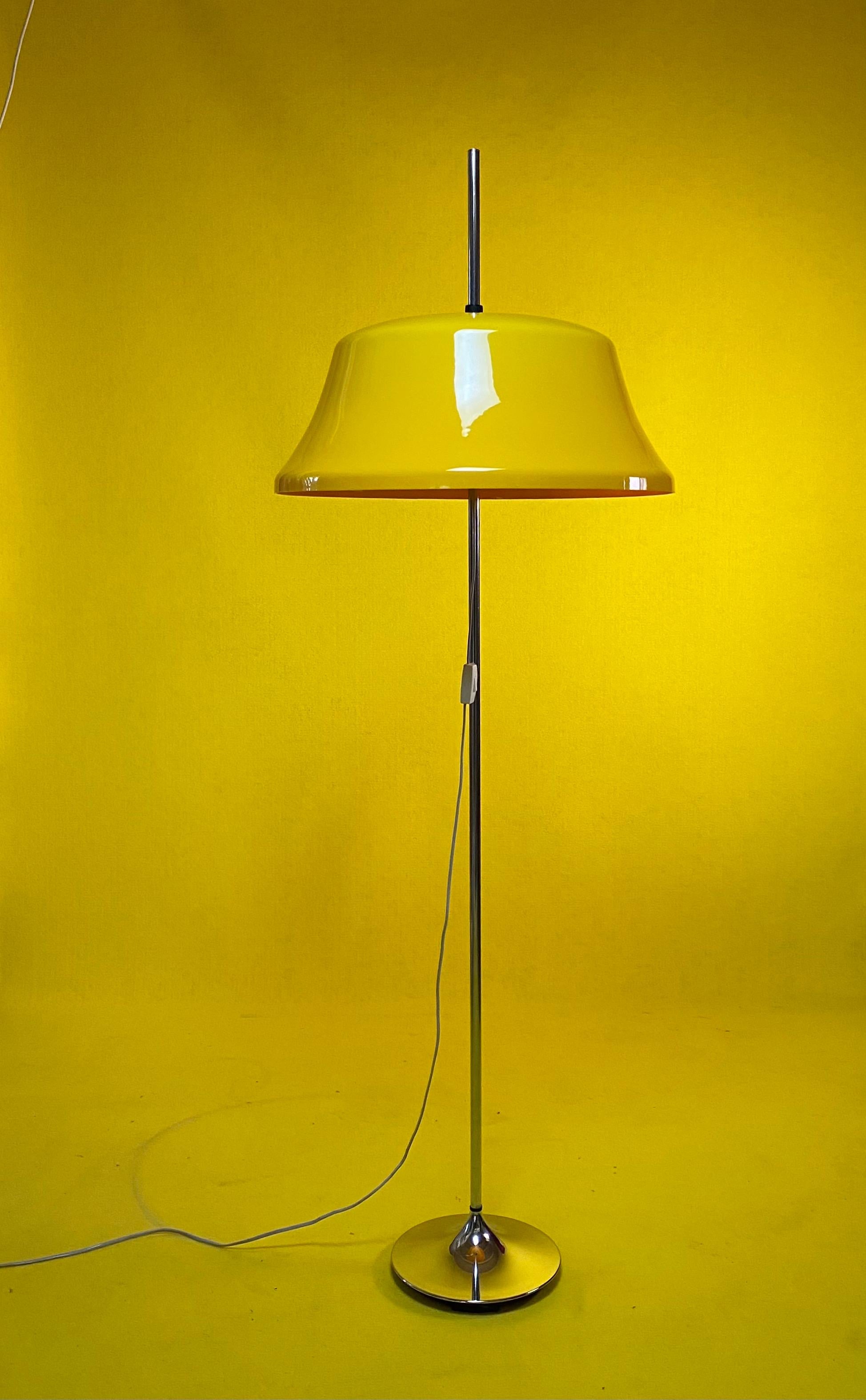 Space Age Floor Lamp by Frank Bentler for WILA, Germany, 1970s In Good Condition For Sale In Haderslev, DK