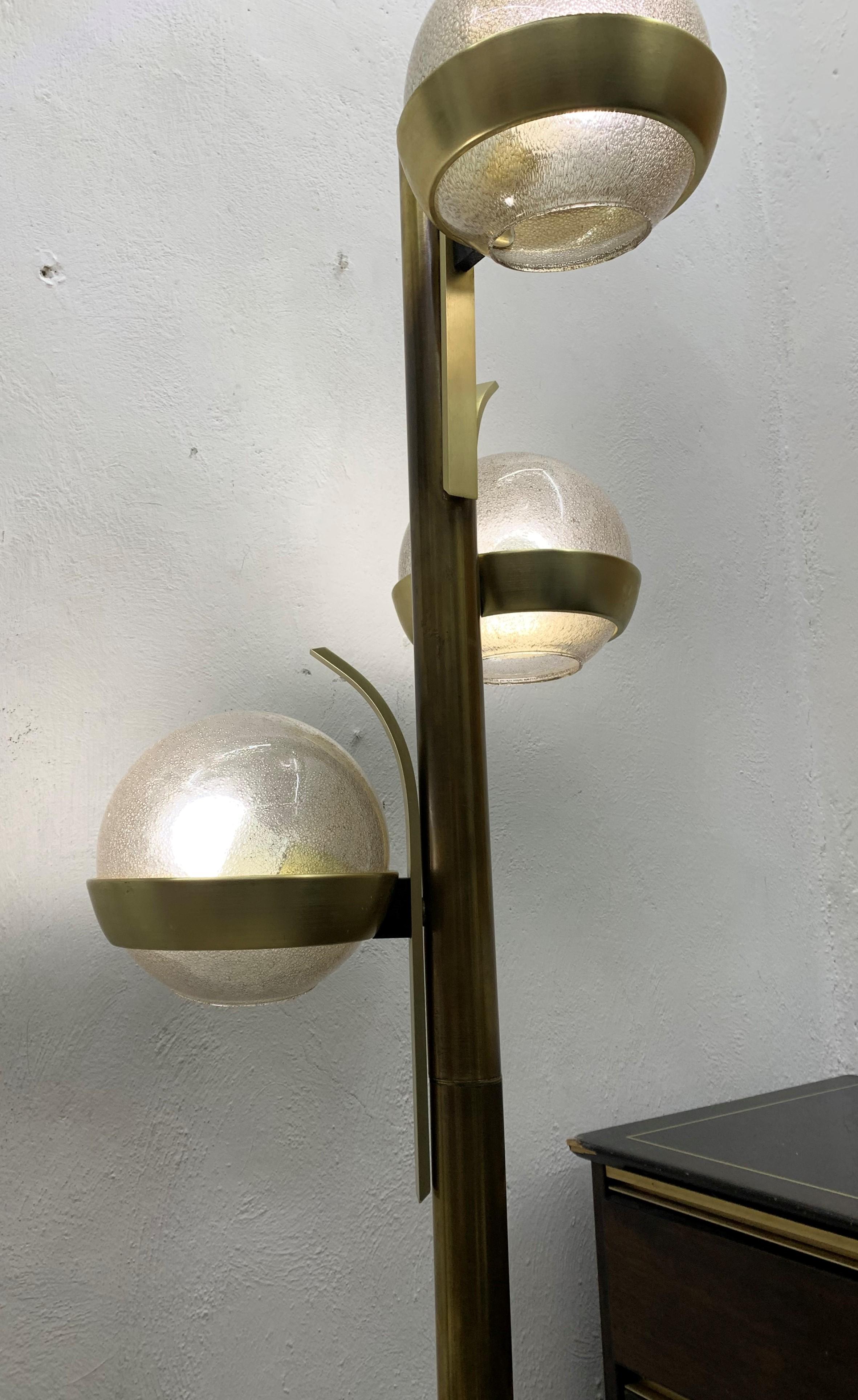 Space Age Floor Lamp by Lumi in Brass and Murano Glass, circa 1960s For Sale 2