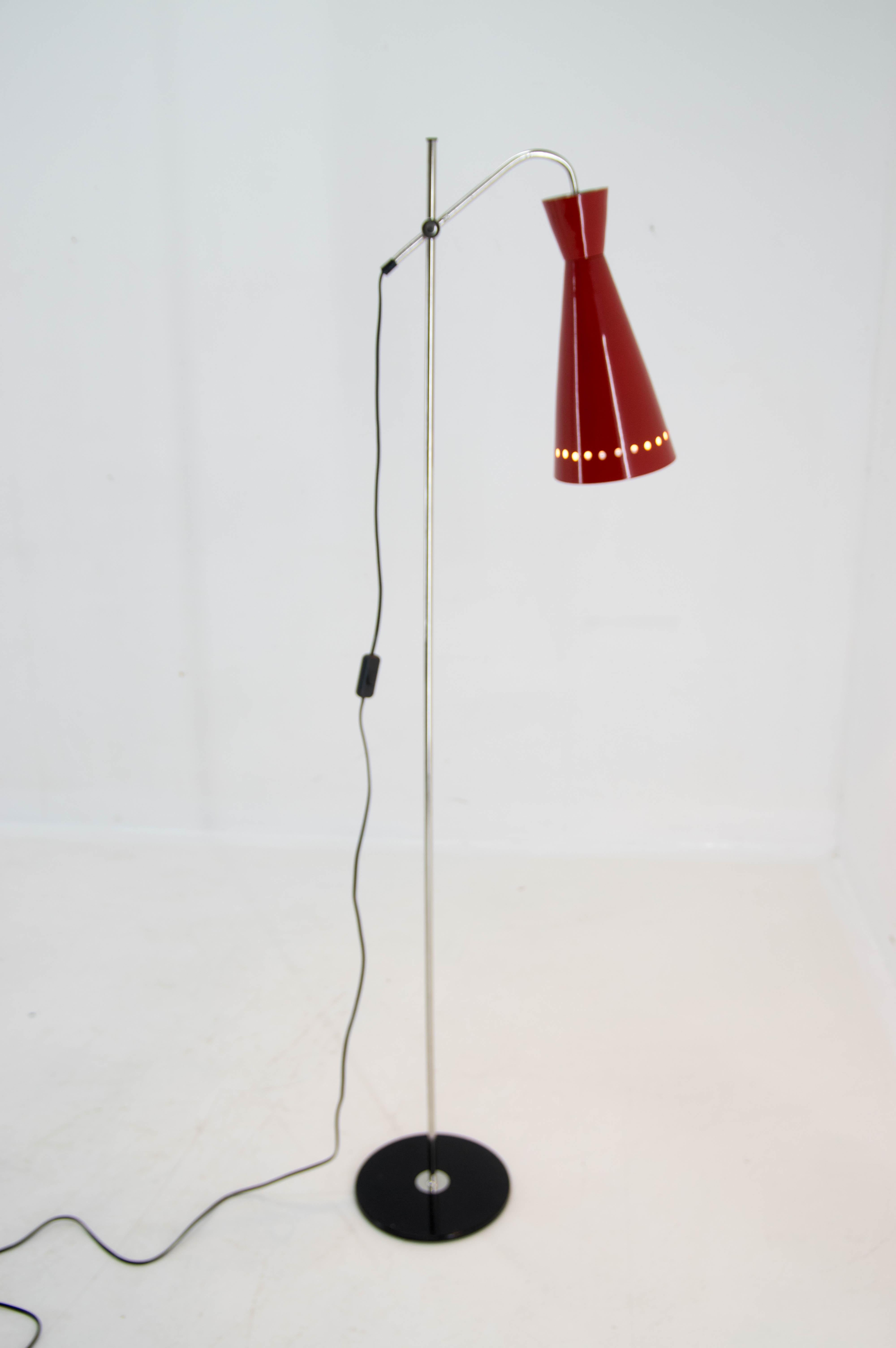 Space Age Floor Lamp, Czechoslovakia, 1960s In Good Condition For Sale In Praha, CZ