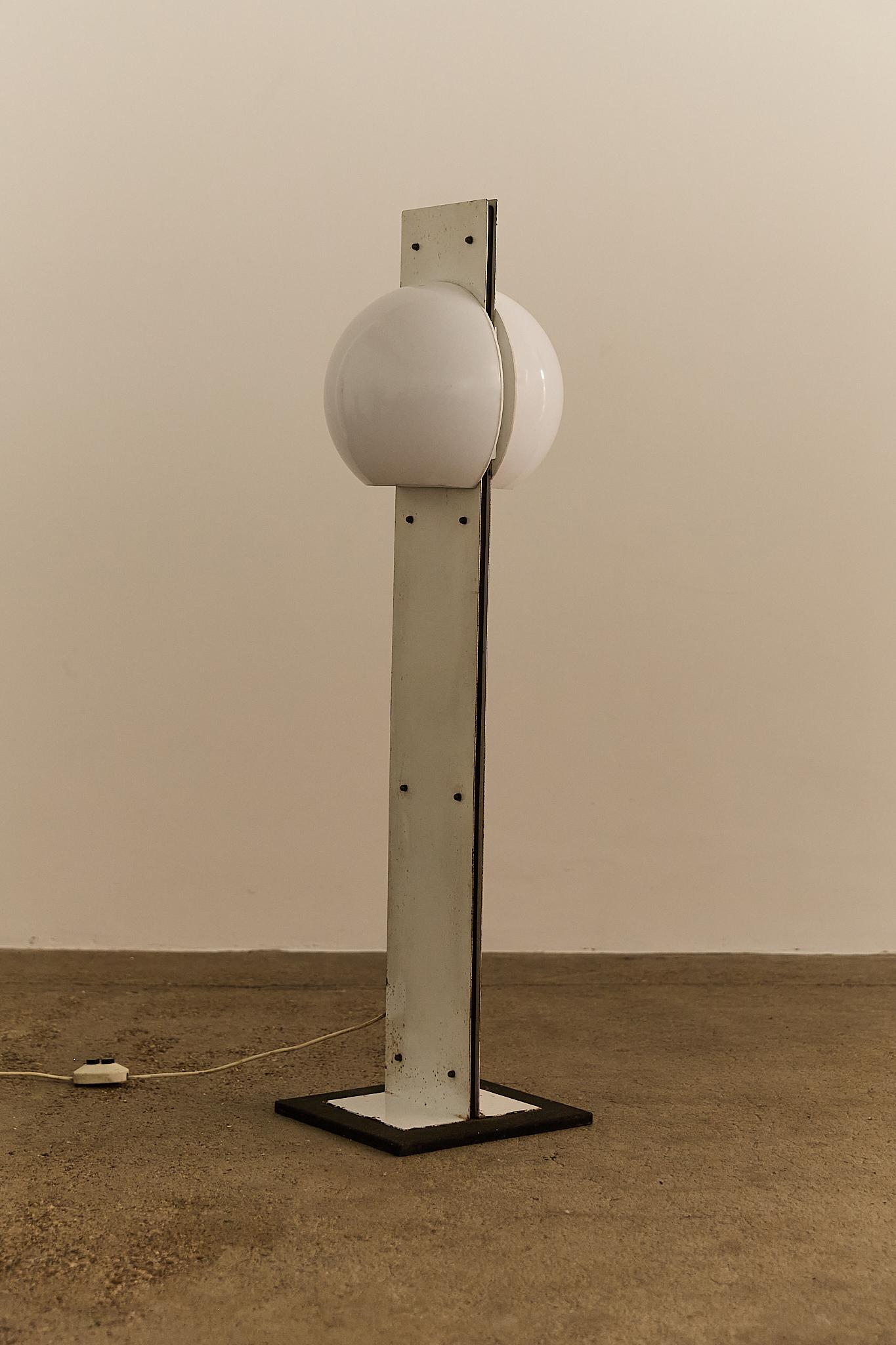 Italian Space Age Floor Lamp For Sale