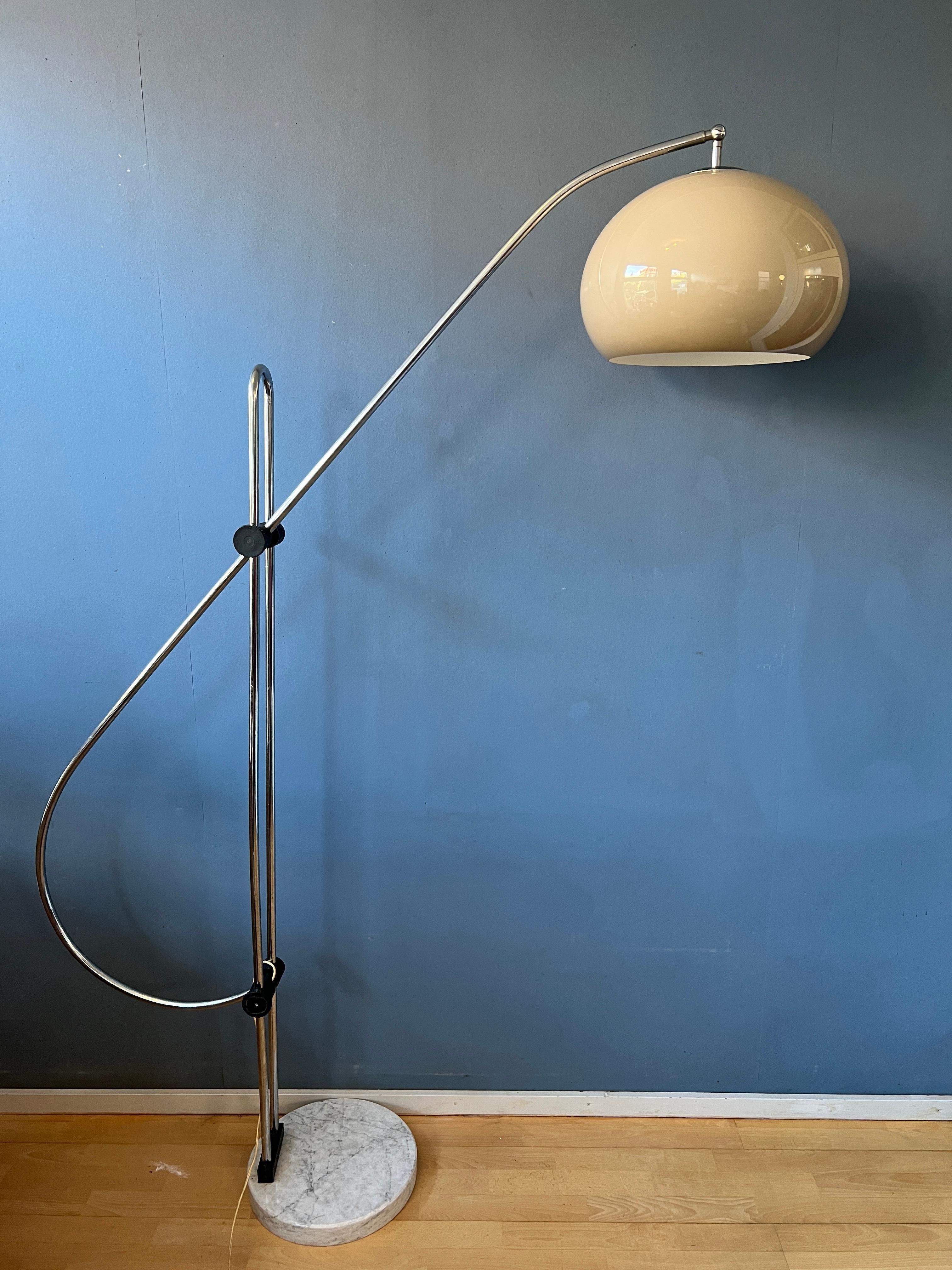 Space Age Floor Lamp in Style of Guzzini / Goffredo Reggiani 7