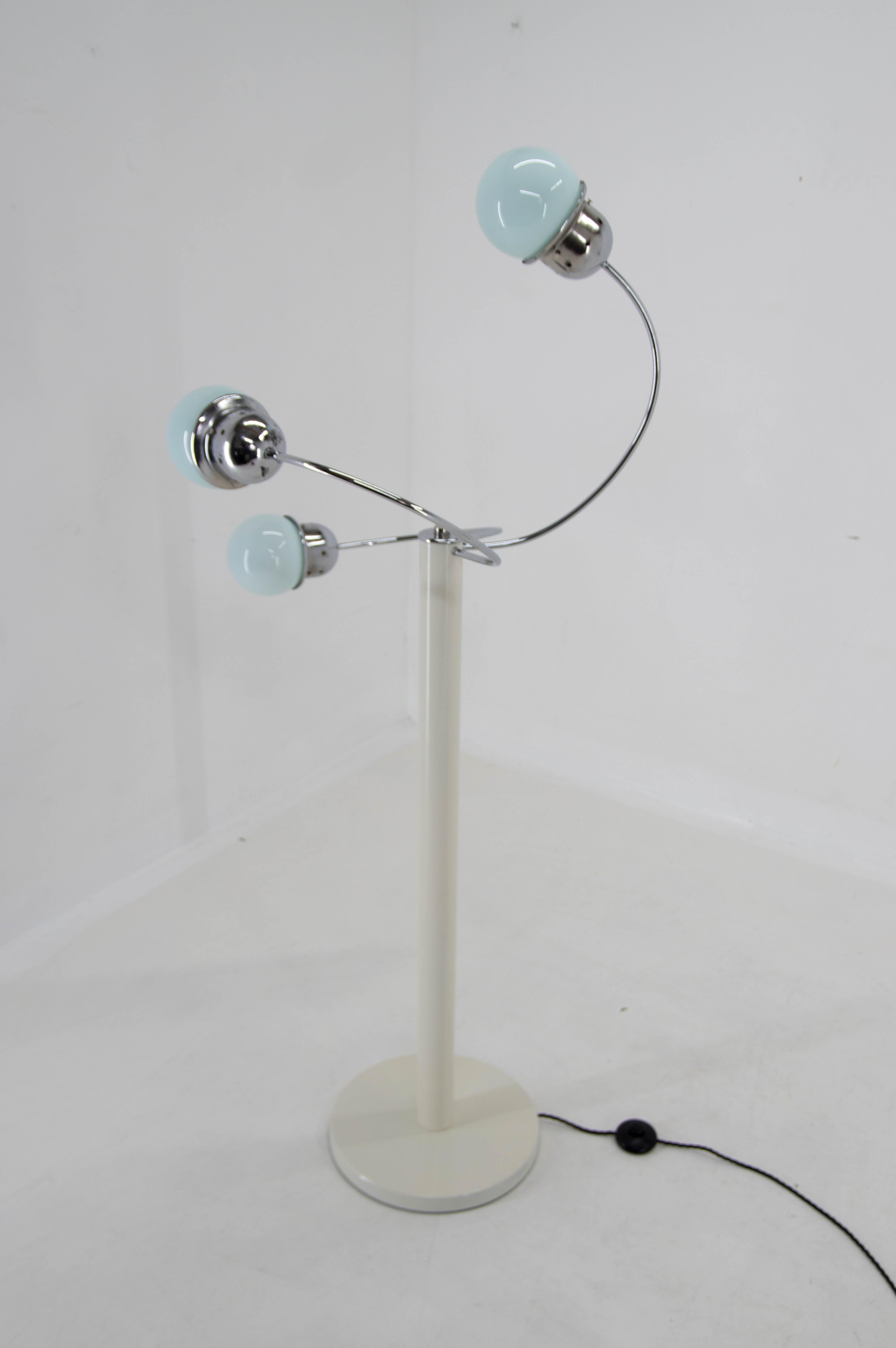 Italian Space Age Floor Lamp, Italy, 1960s For Sale