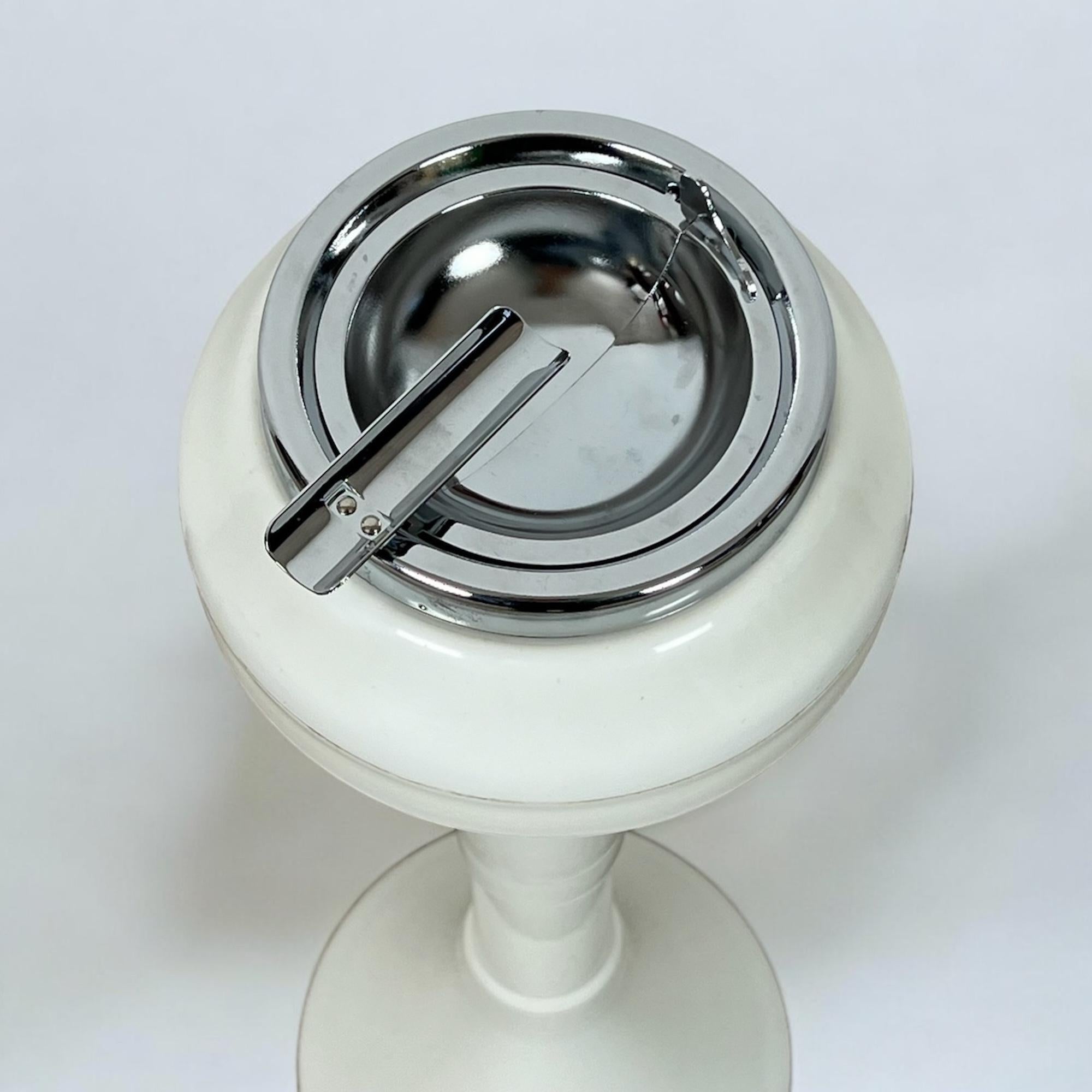 Italian Space Age Floor Standing Ashtray - Retro Design Italy 60s Home Decor