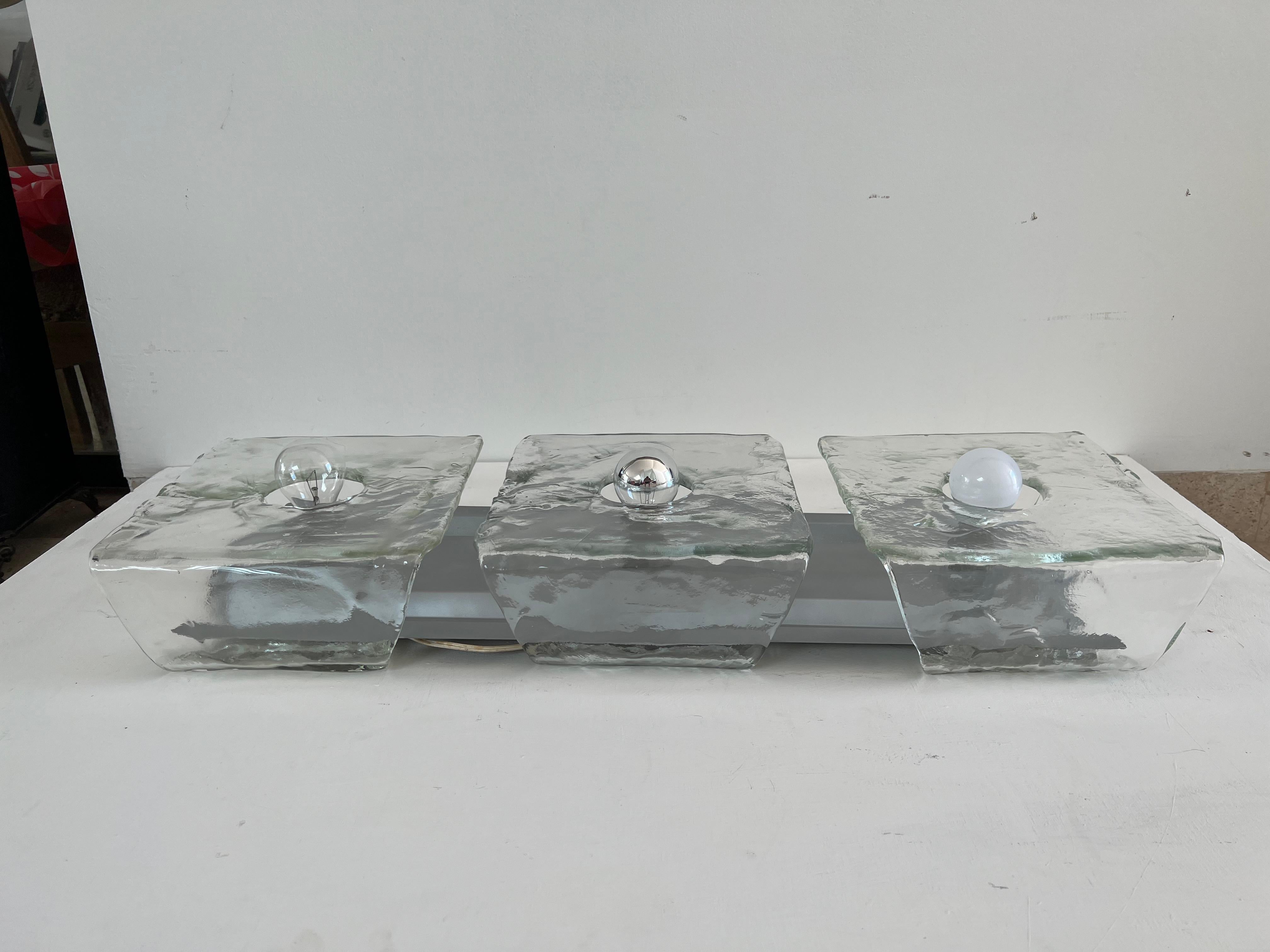 Space Age Flushmount by Mazzega, Carlo Nason in Murano Glass, Italy, Ca 1970 In Good Condition For Sale In Merida, Yucatan