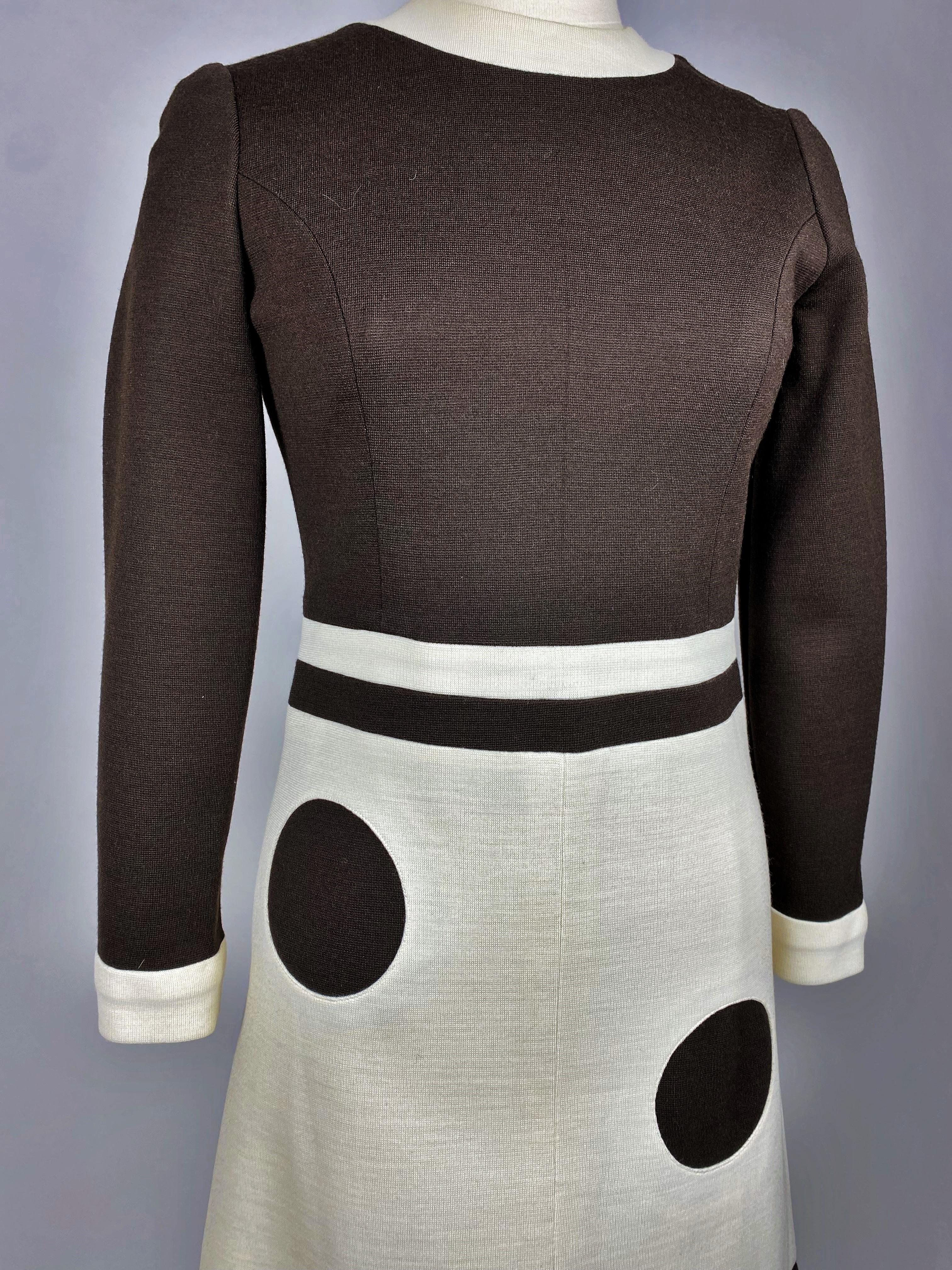 Vestido de punto francés de la Era Espacial al estilo de Pierre Cardin Circa 1975 en Bueno estado para la venta en Toulon, FR