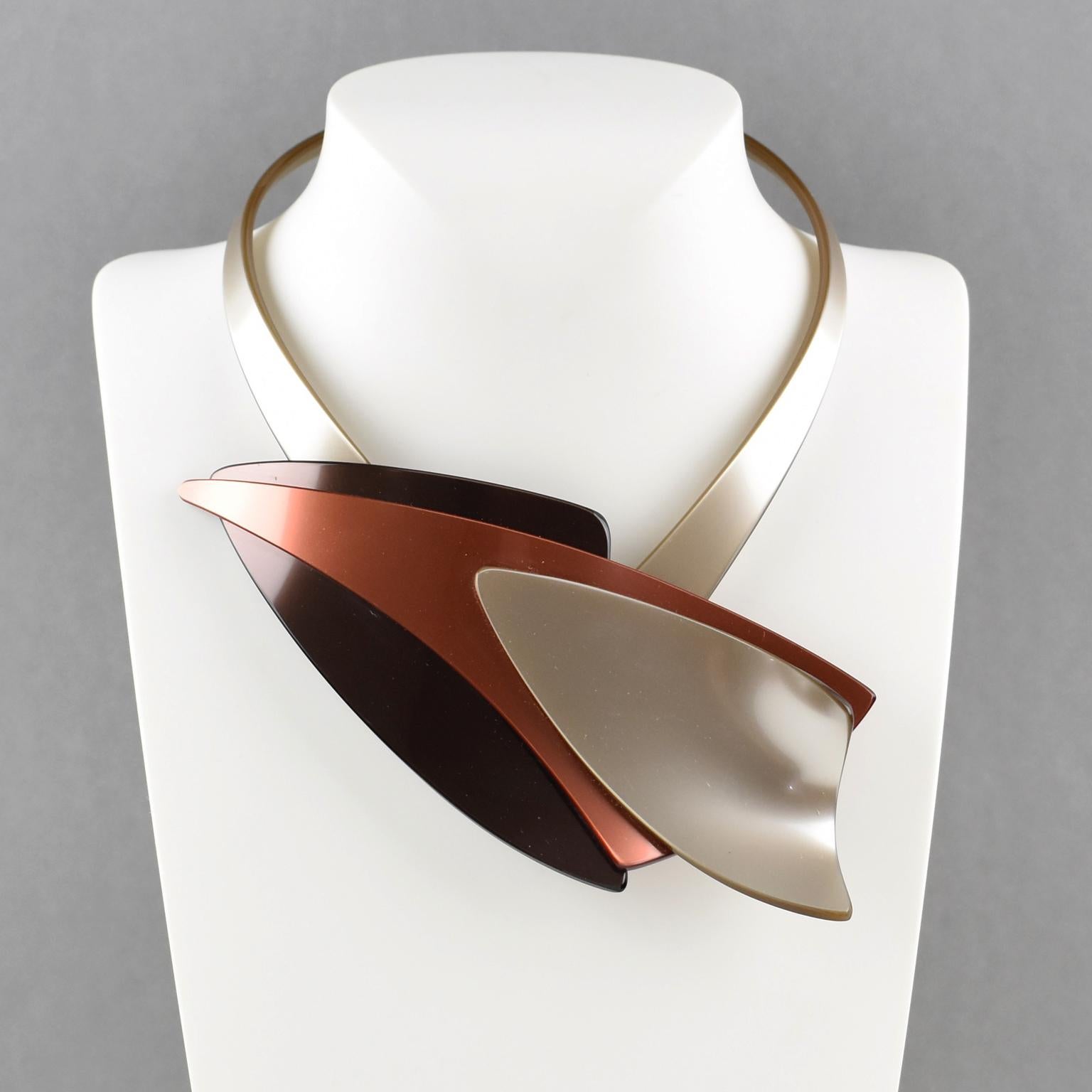 Modernist Space Age Futuristic Lucite Necklace Rust, Chocolate and Taupe For Sale