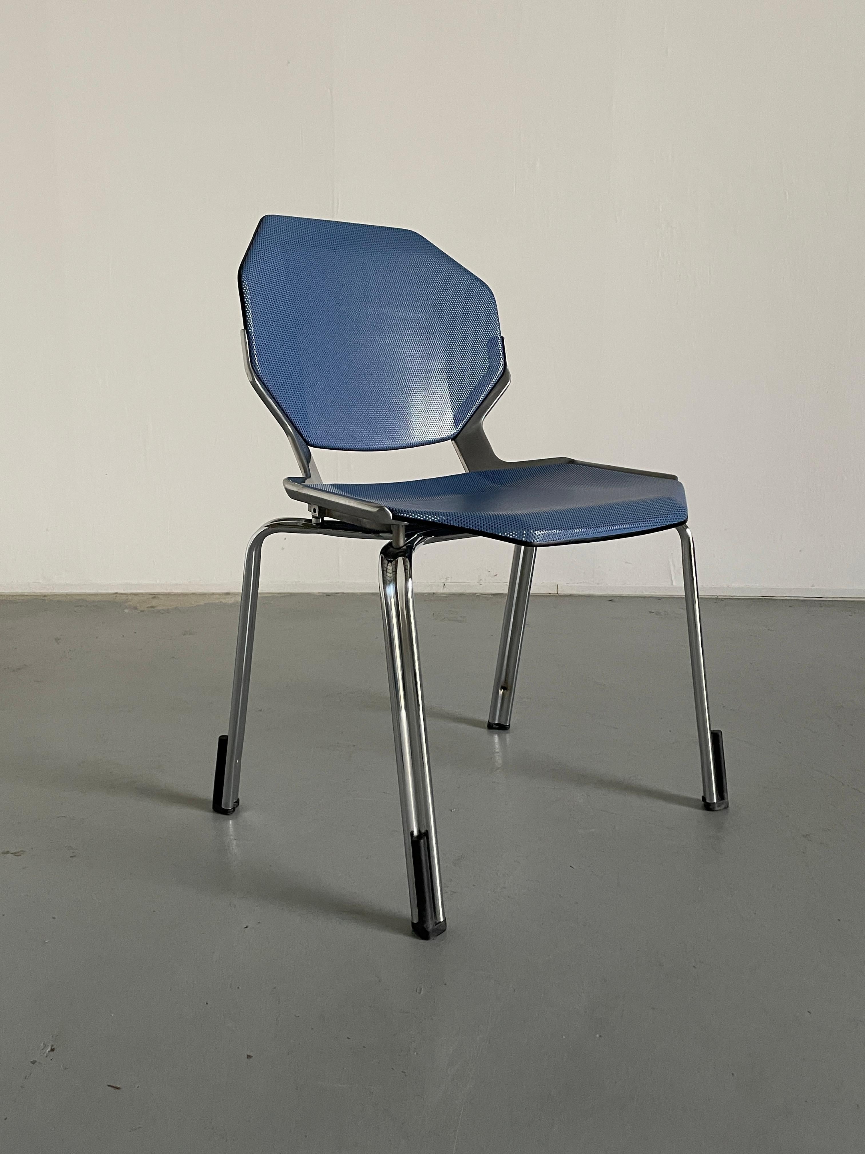 Set of unique space age or atomic age dining chairs or visitor chairs in blue and green produced by Fröscher Sitform, 1990s Germany.
Octagonal futuristic shapes and design. 

Robust and high production quality. Entirely made from metal, with