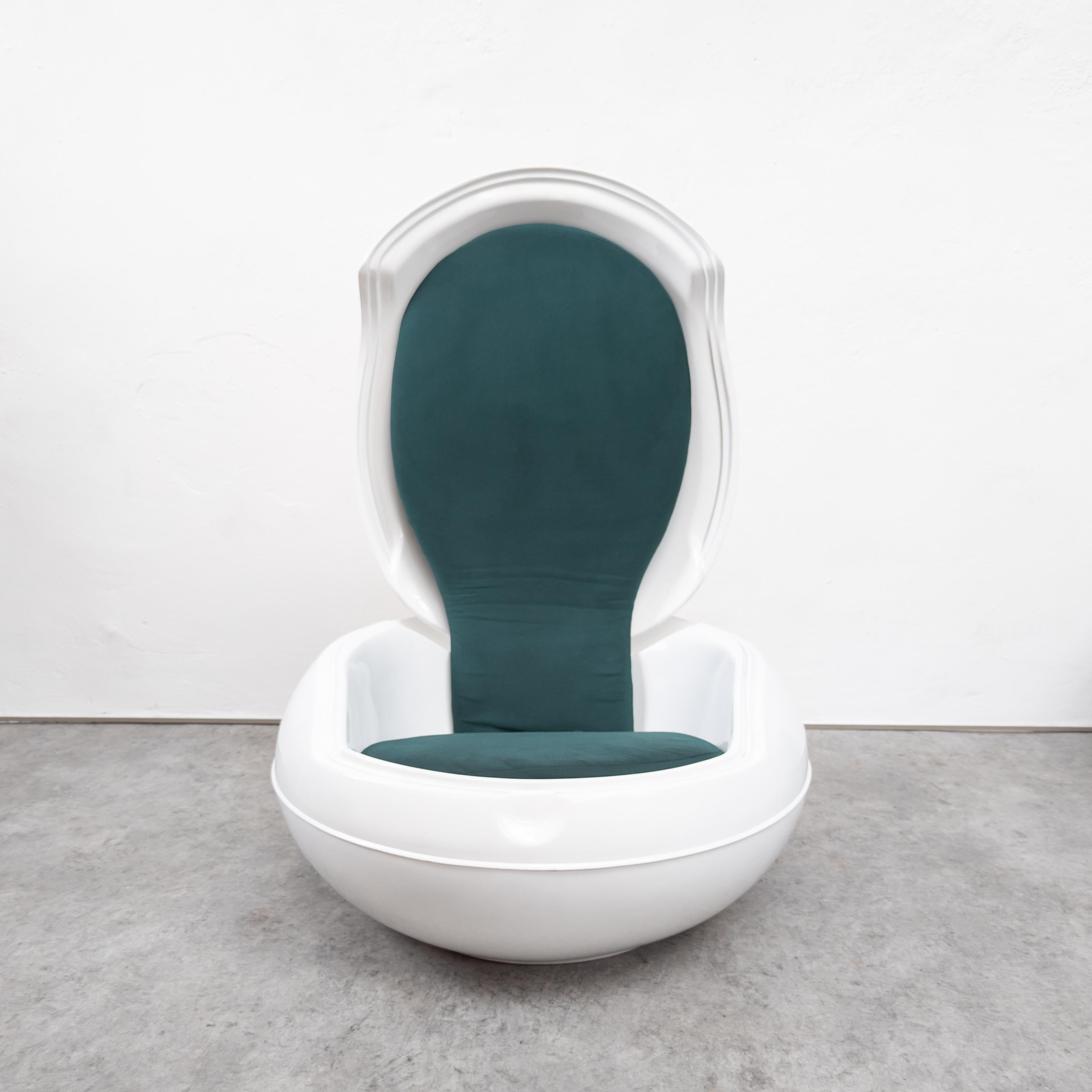 German Space Age Garden Egg Chair by Peter Ghyczy for Reuter