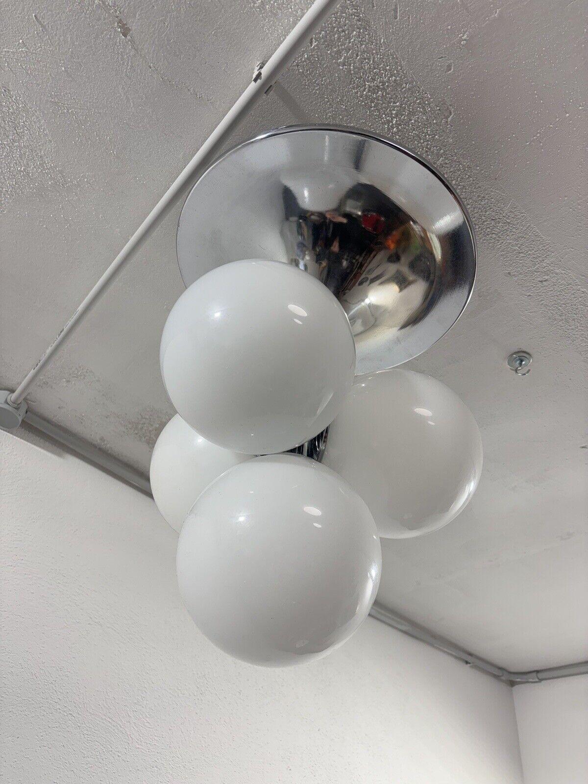 Late 20th Century Space Age Globe style Reggiani Chandelier 4 Lights Modern Design 1970's For Sale