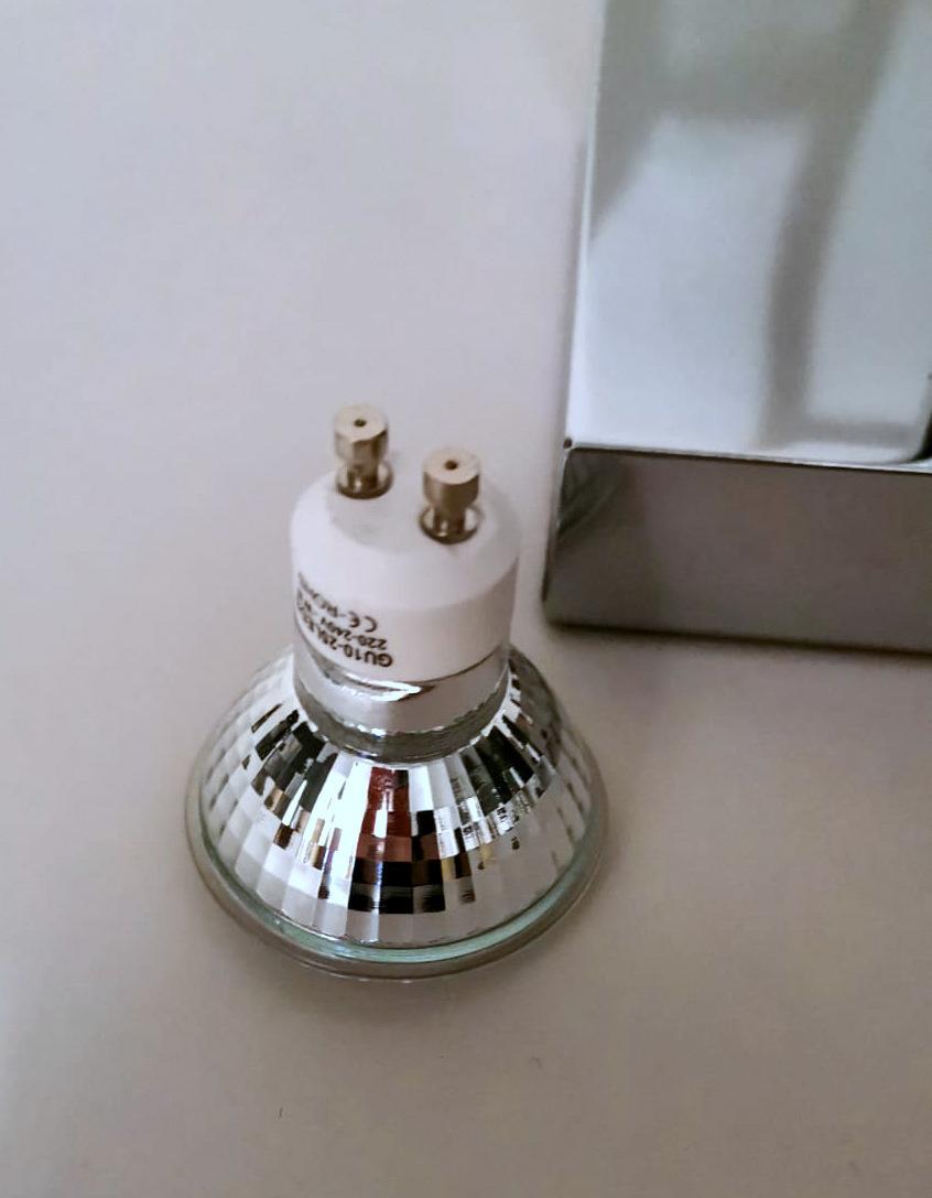 La Era Espacial  Lámpara de mesa italiana de metal cromado estilo Goffredo Reggiani en venta 7