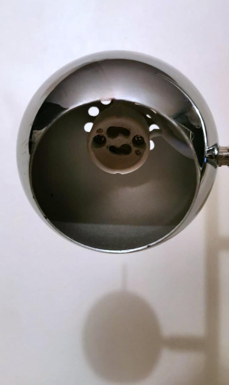 La Era Espacial  Lámpara de mesa italiana de metal cromado estilo Goffredo Reggiani en venta 8