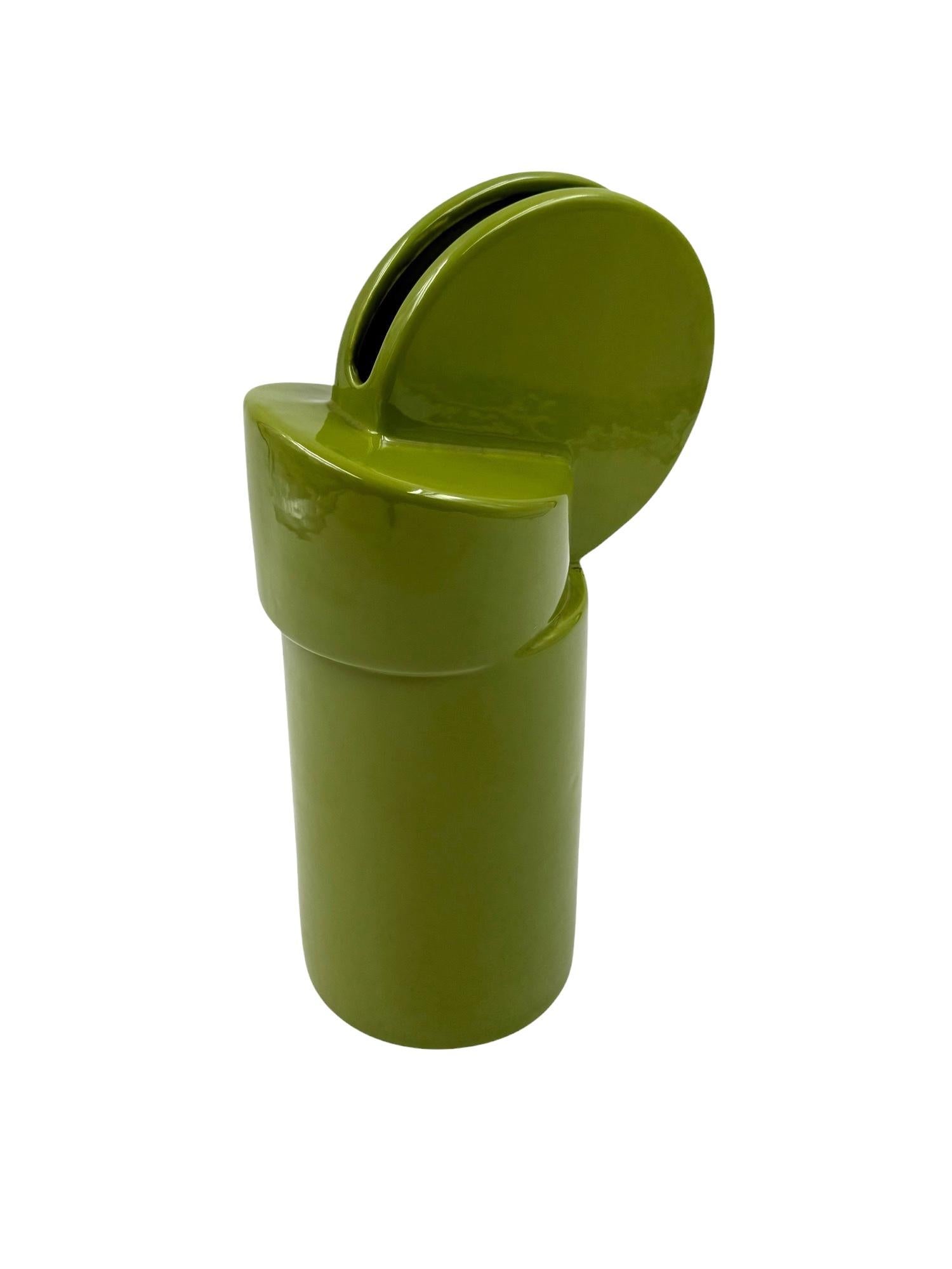Vase en céramique verte de l'ère spatiale, Pietro Arosio, Parravicini Italie vers 1960 en vente 5