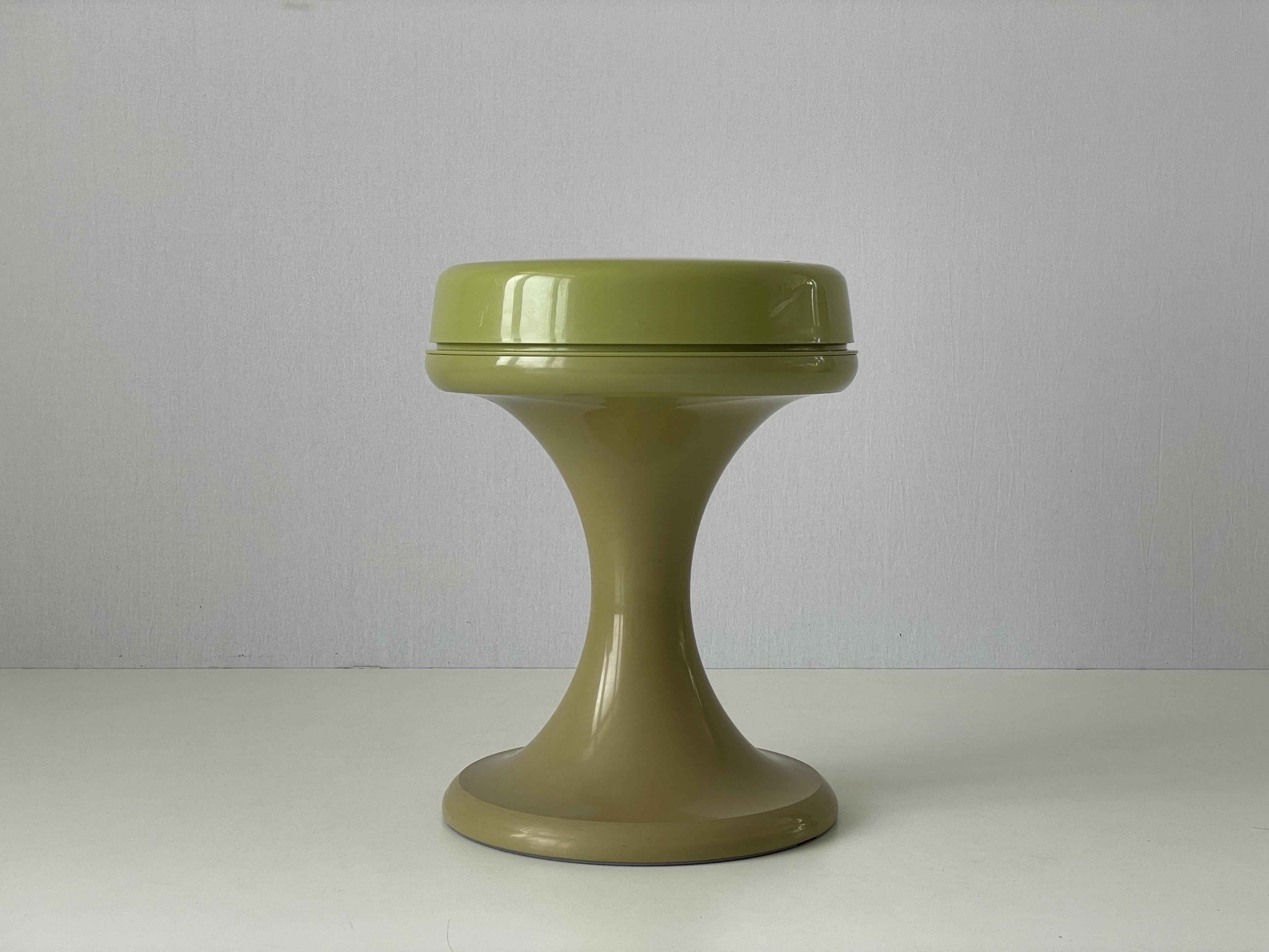 Space Age Green Plastic Stool by EMSA, 1970s, Germany

Measurements :

Height: 44 cm
Top diameter: 36 cm

Please do not hesitate to ask us if you have any questions.