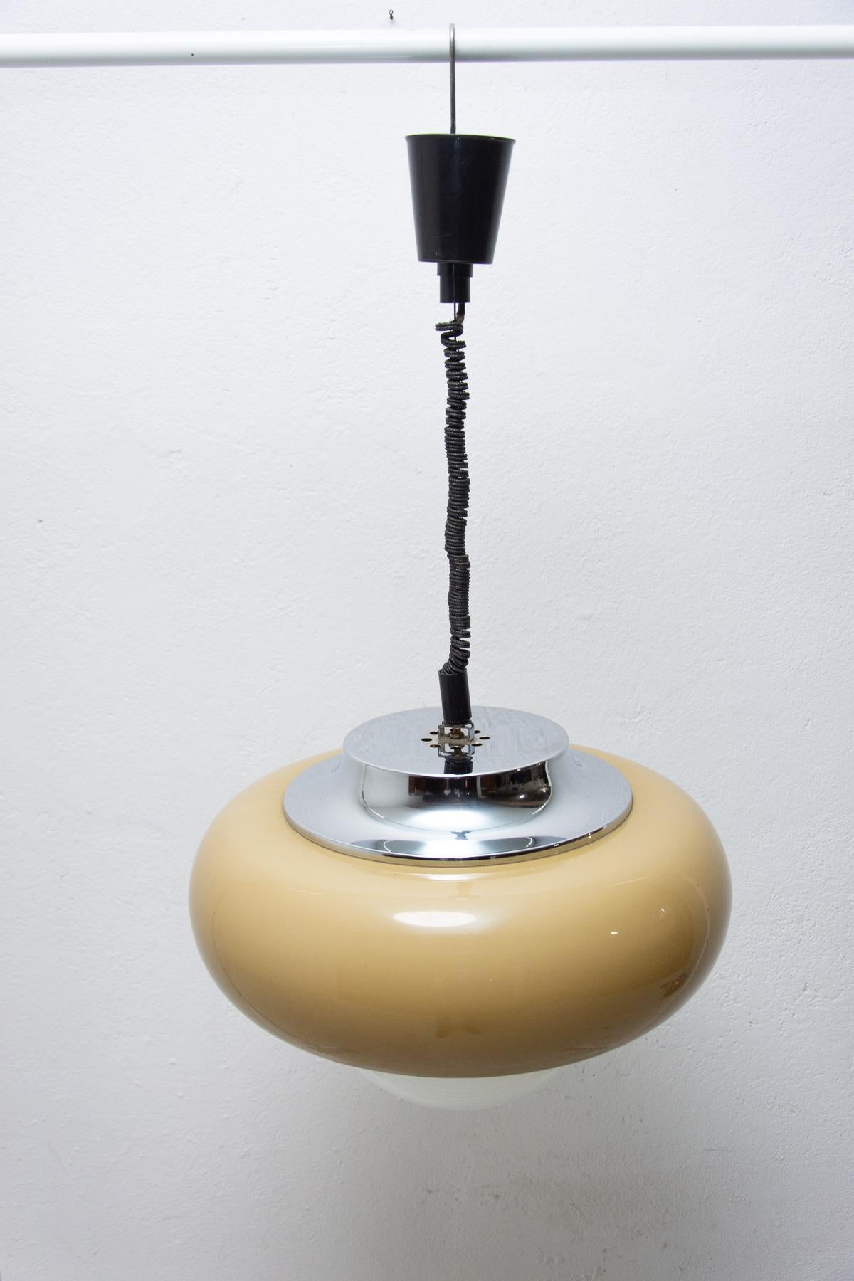 Space Age Guzzini Hanging Lamp by Guzzini for Meblo, 1970s In Good Condition In Prague 8, CZ
