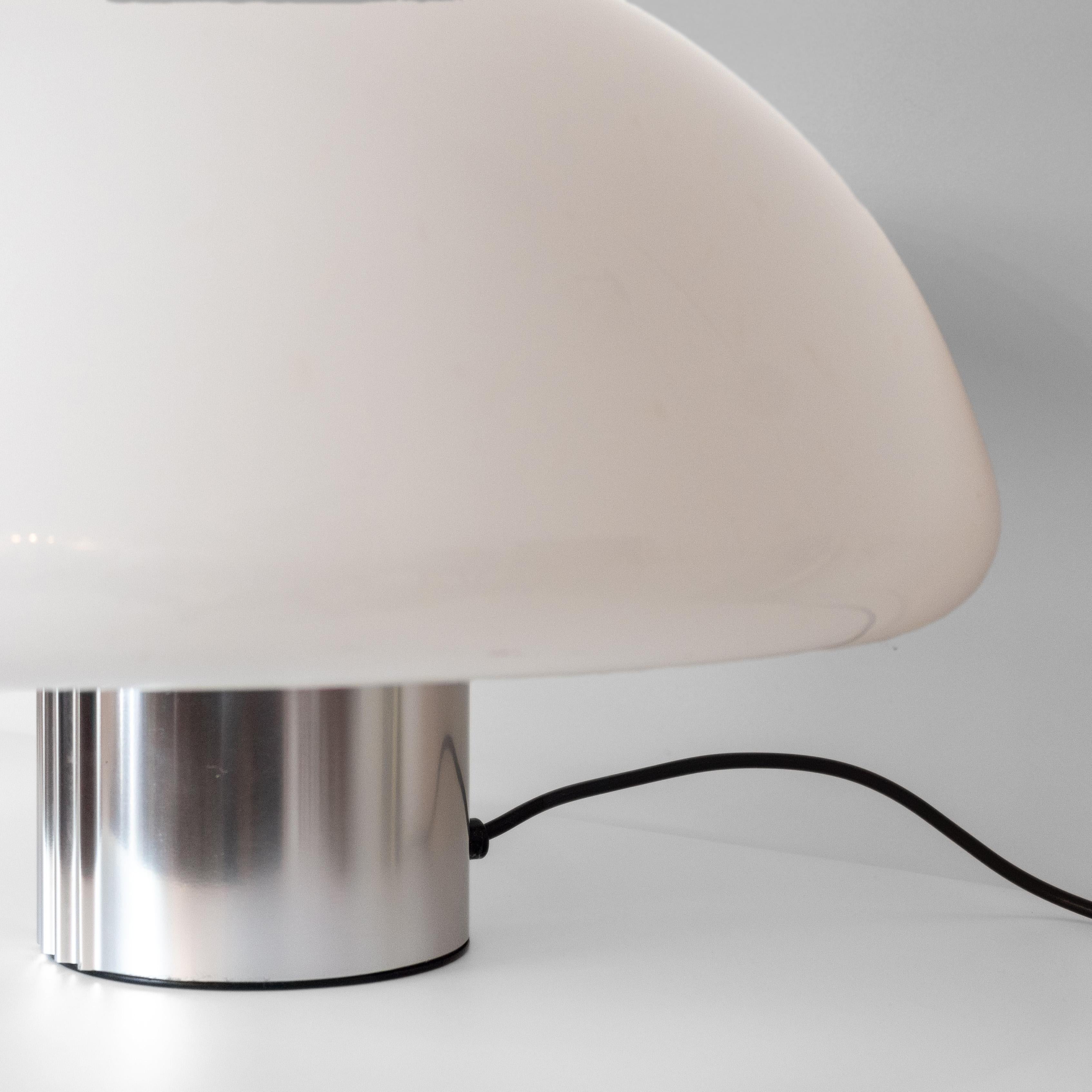 Space Age Guzzini Table Lamp, Model 4030, Italy 1970 For Sale 2