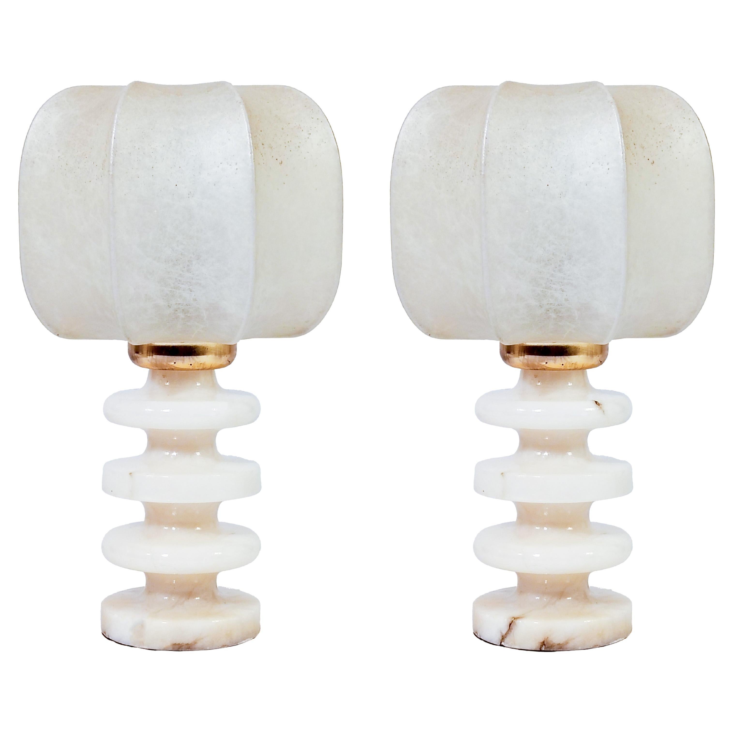 Cocoon resin. Space Age hand-crafted table lamps, Italy, 1970s en venta