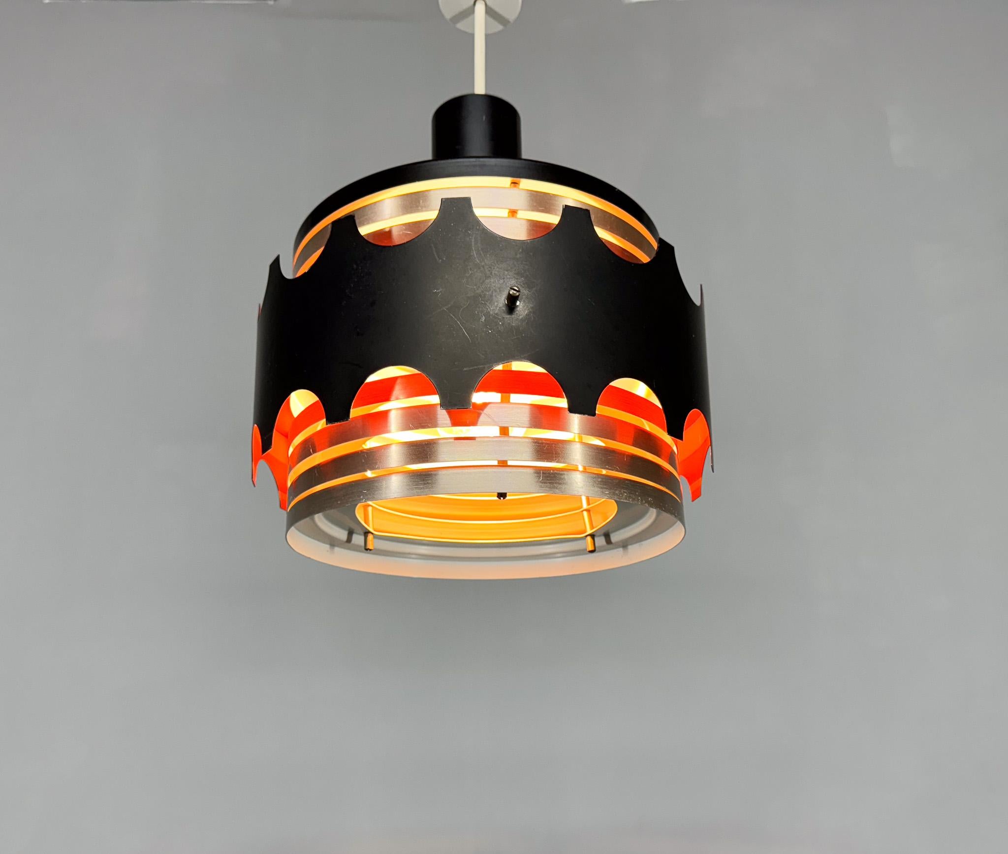 Allemand Lampe suspendue de l'ère spatiale VEB Leuchten, Allemagne, 1970 en vente