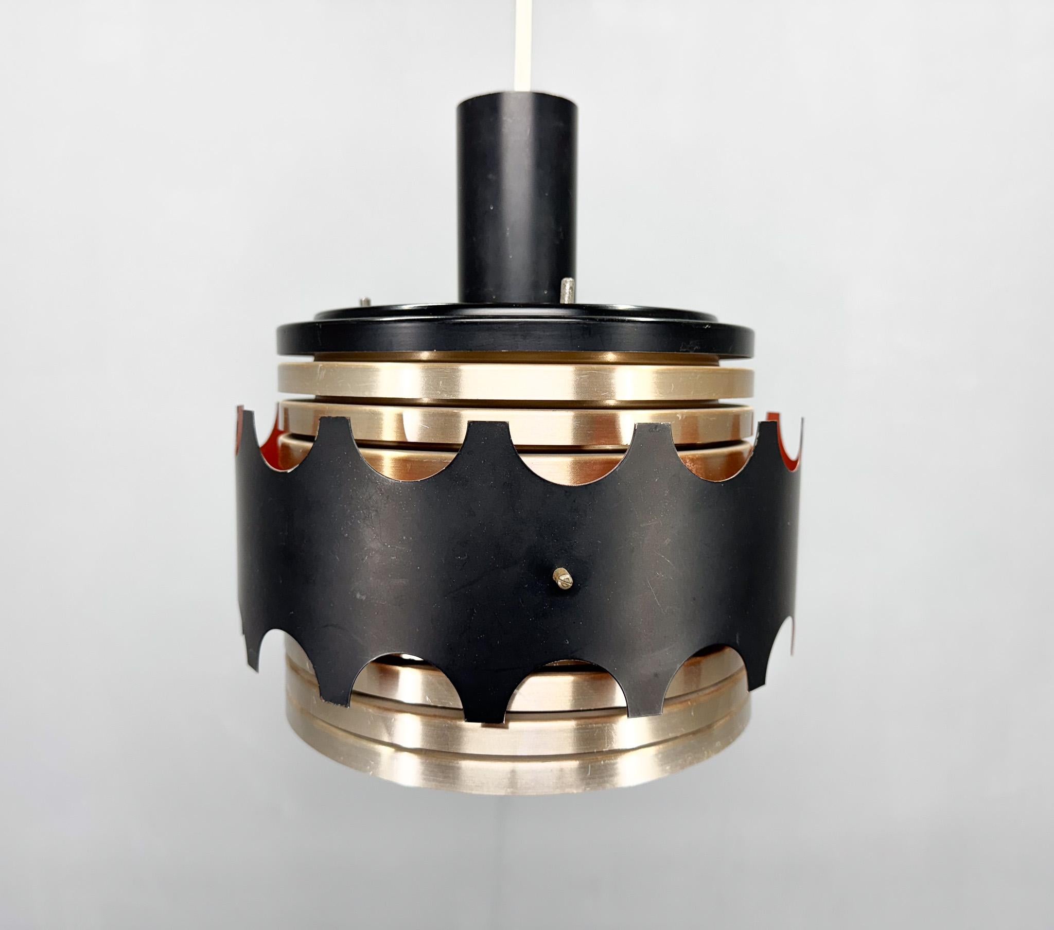 20ième siècle Lampe suspendue de l'ère spatiale VEB Leuchten, Allemagne, 1970 en vente