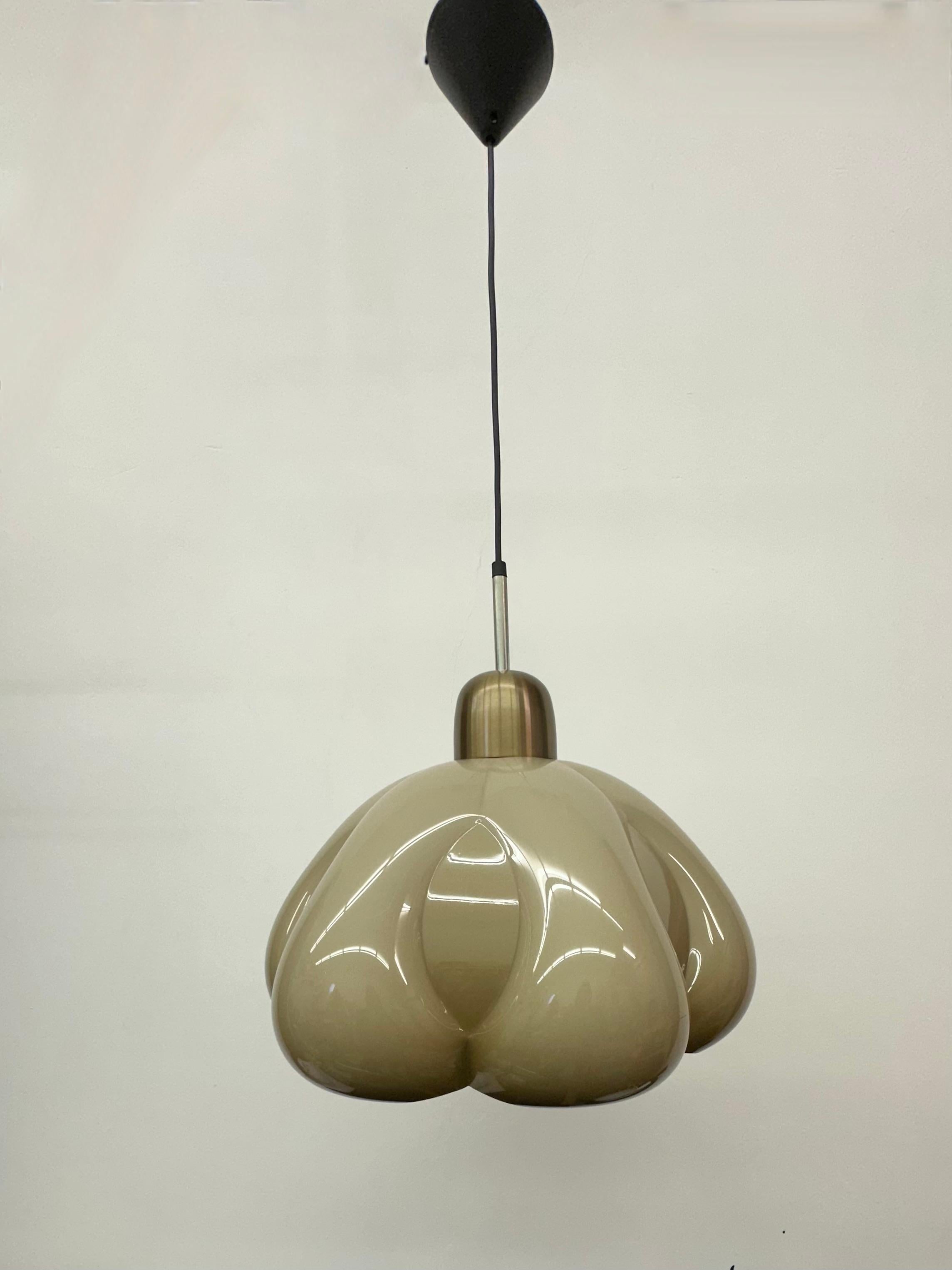 Lampada a sospensione a fungo A Space, anni '70 in vendita 9