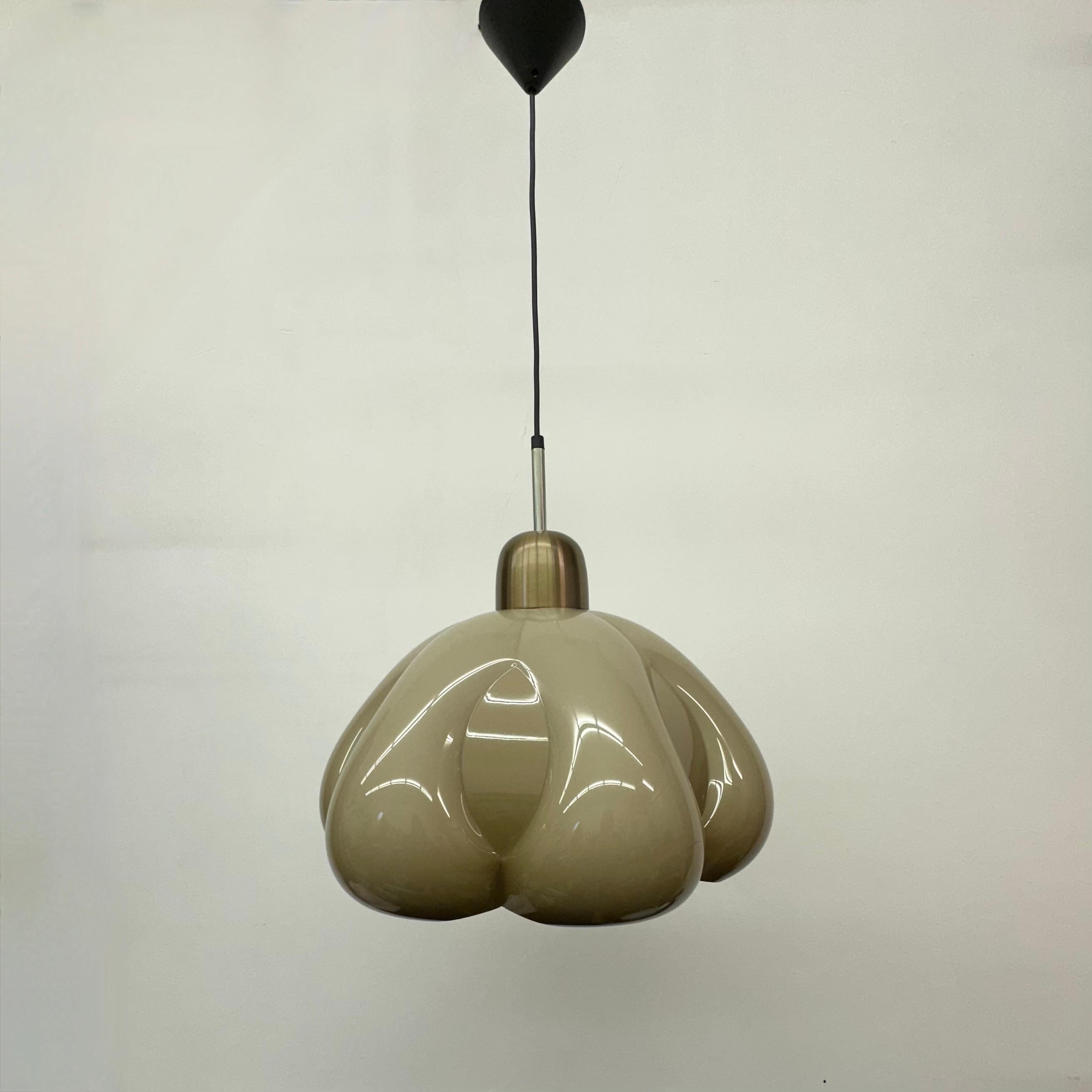 Lampada a sospensione a fungo A Space, anni '70 in vendita 10