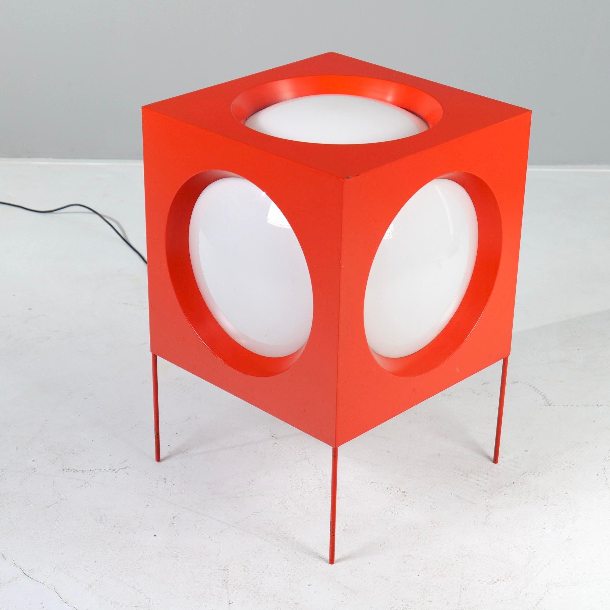 Iconic big Helvetica cube floor lamp by Carl Moor. 
Good condition with patina on the lacquer.

Original ontouched condition.

Made in 1960's - Switzerland