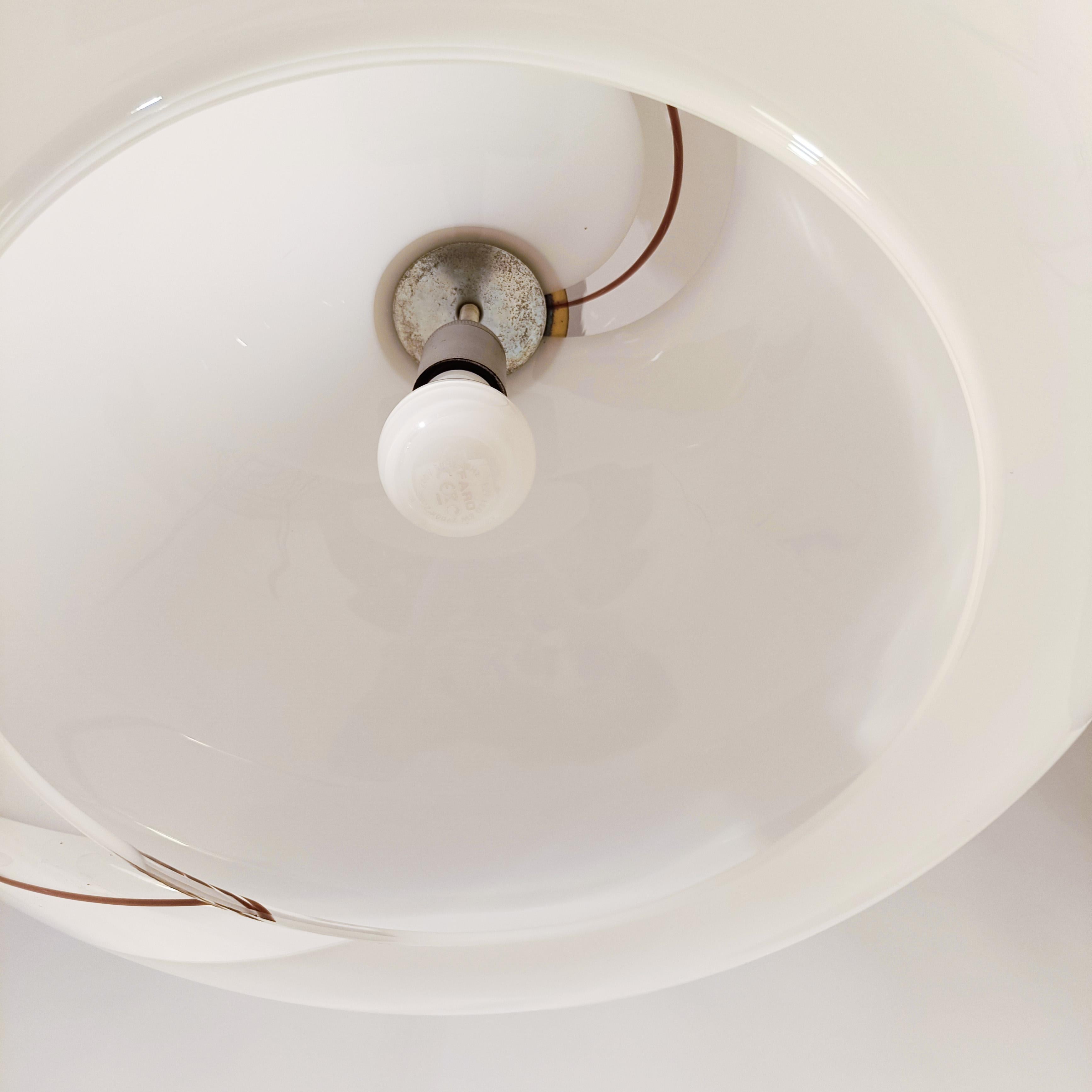 L'âge de l'espace. Énorme lampe suspendue en verre de Murano par iGuzzini, Italie, années 1970 en vente 8