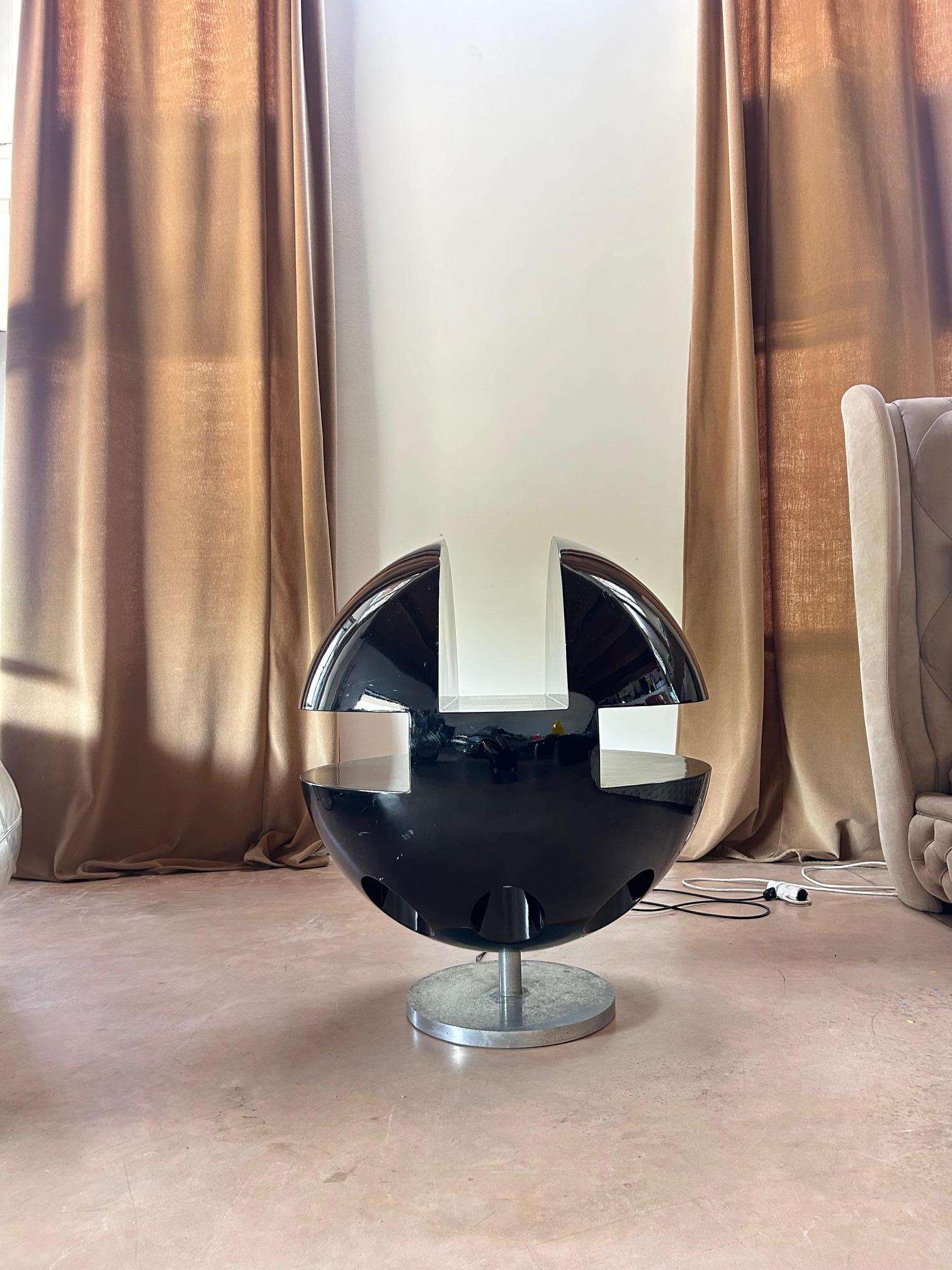 Late 20th Century Space Age Illuminated bookcase attributed to Joe Colombo, Italy, 1970 For Sale