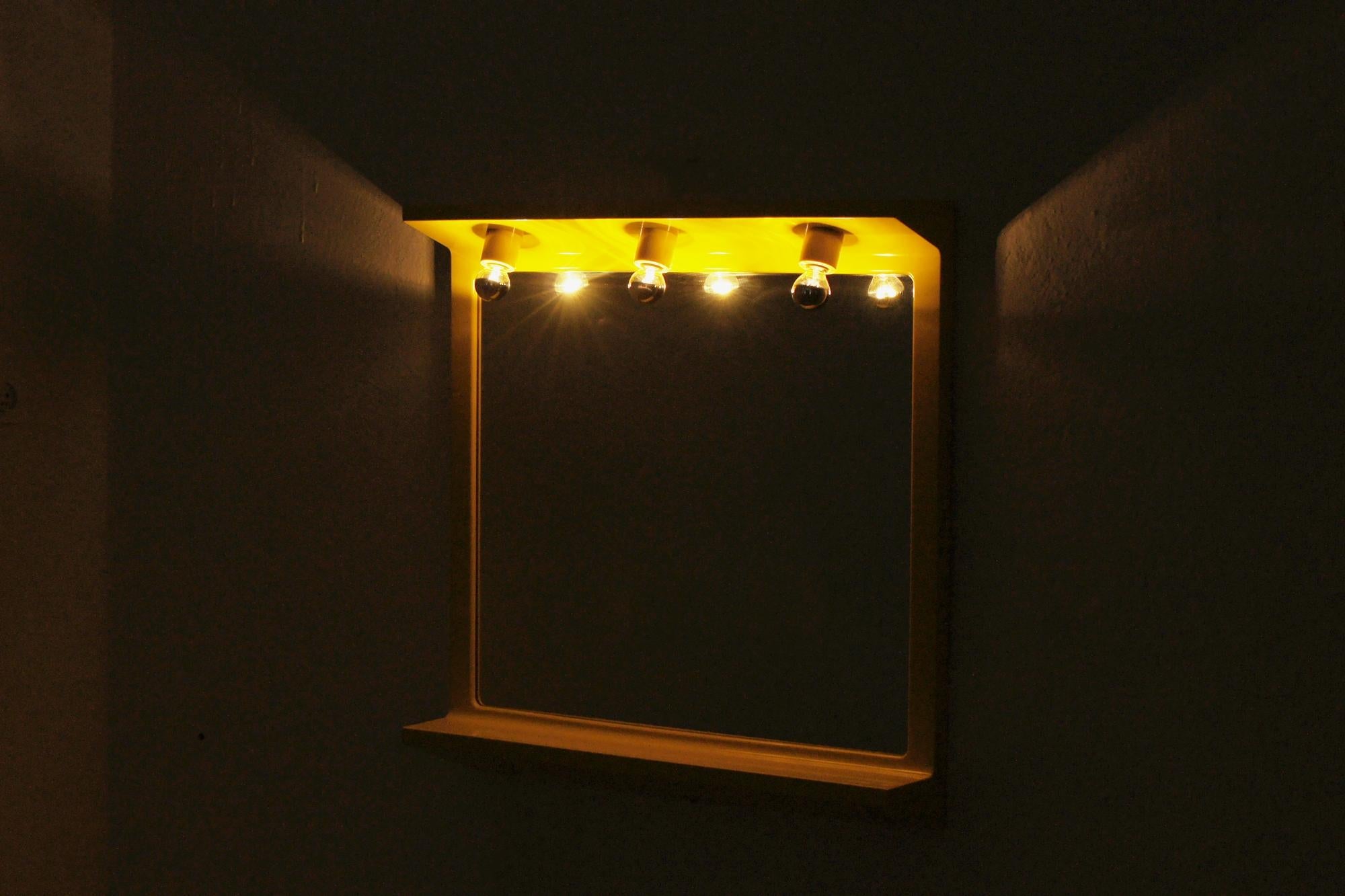 Plastic Space Age Illuminated Yellow Wall Mirror by Makio Hasuike, Italy, 1980s For Sale