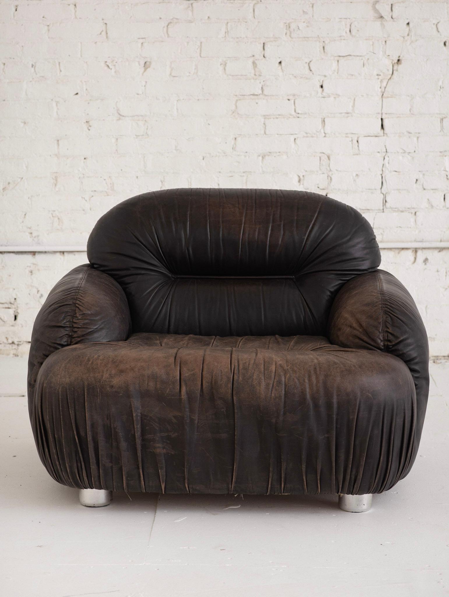 Space Age Italian Chocolate Leather Club Chair In Good Condition In Brooklyn, NY