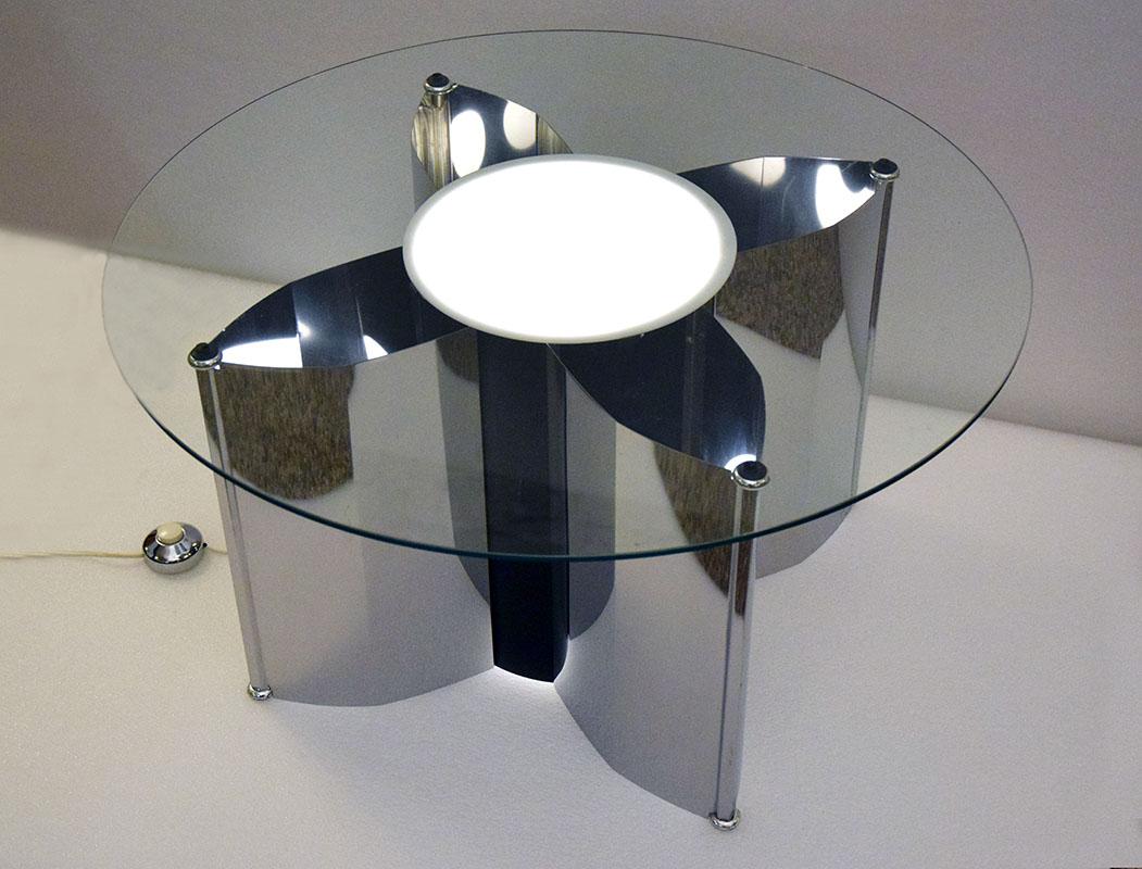 Late 20th Century Space age Italian coffee table in steel with lighting, 1970s For Sale