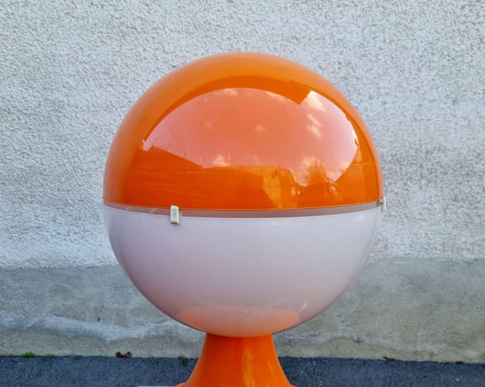 Space Age Italian Floor Lamp, Italy 70s For Sale 5