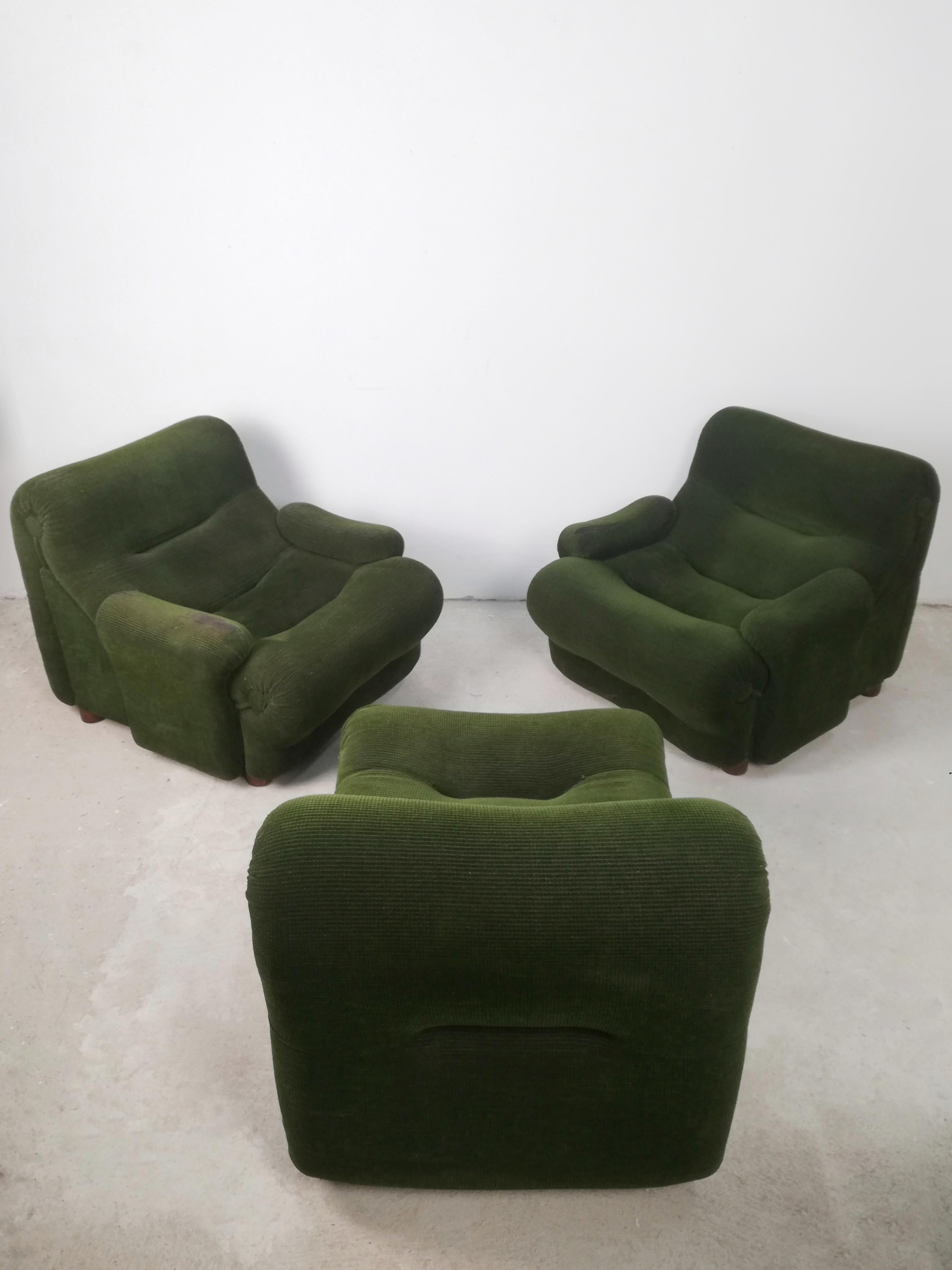 Space Age Italian Lounge Chair designed  by Emilio Guarnacci for 1P,  Italy  4