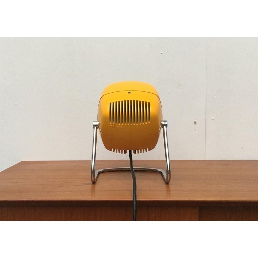 Lampe de table italienne de l'ère spatiale Harveiluce, 1970 en vente 3