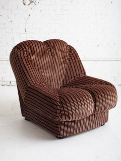Space Age Italian ‘Petal’ Form Lounge Chair in Velvet