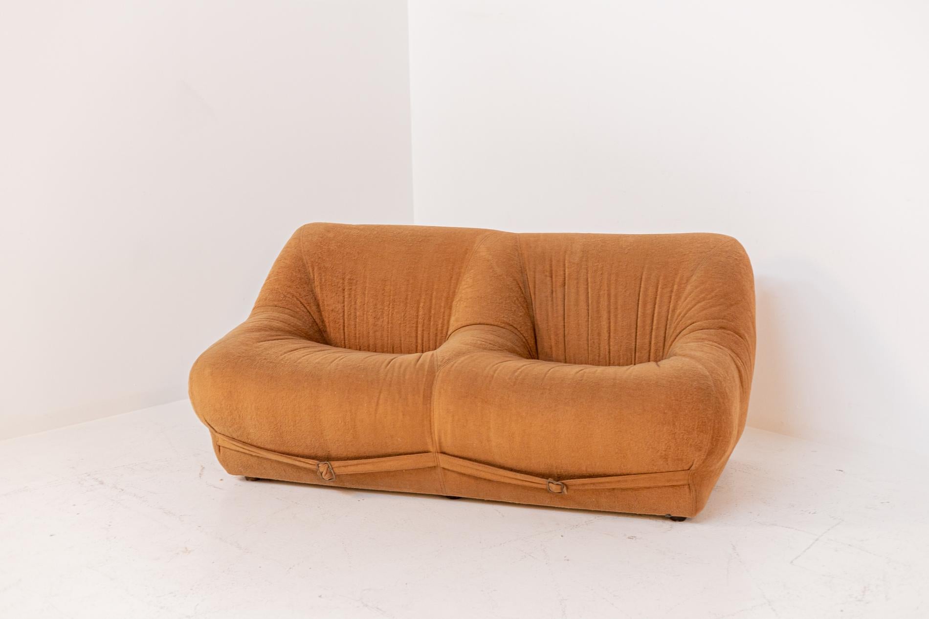 Space Age Italian Sofa in Orange Velvet Fabric 6