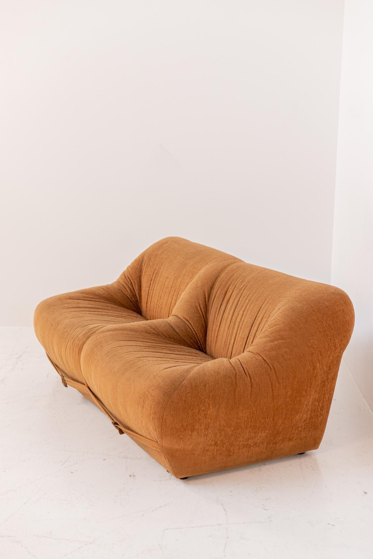 Space Age Italian Sofa in Orange Velvet Fabric 9