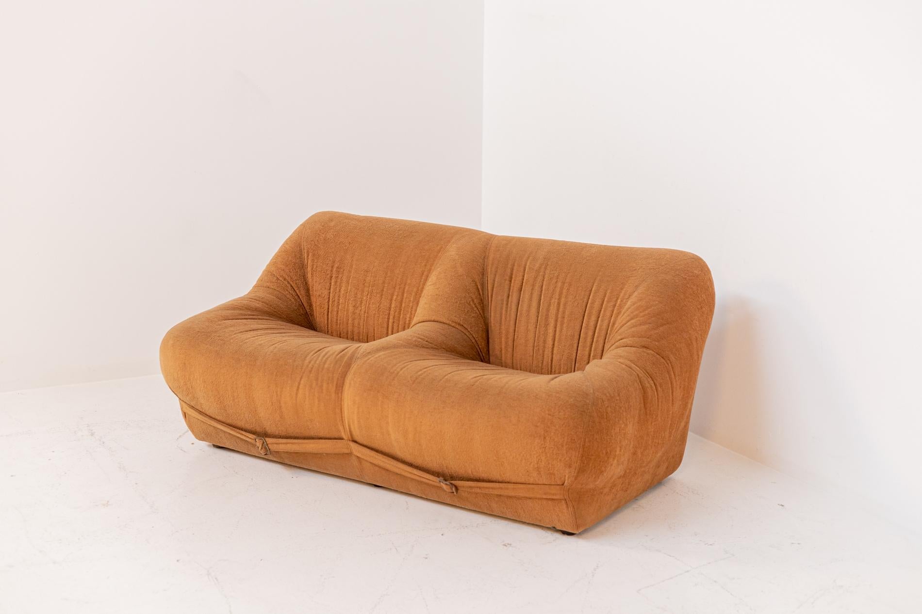 Space Age Italian Sofa in Orange Velvet Fabric 10
