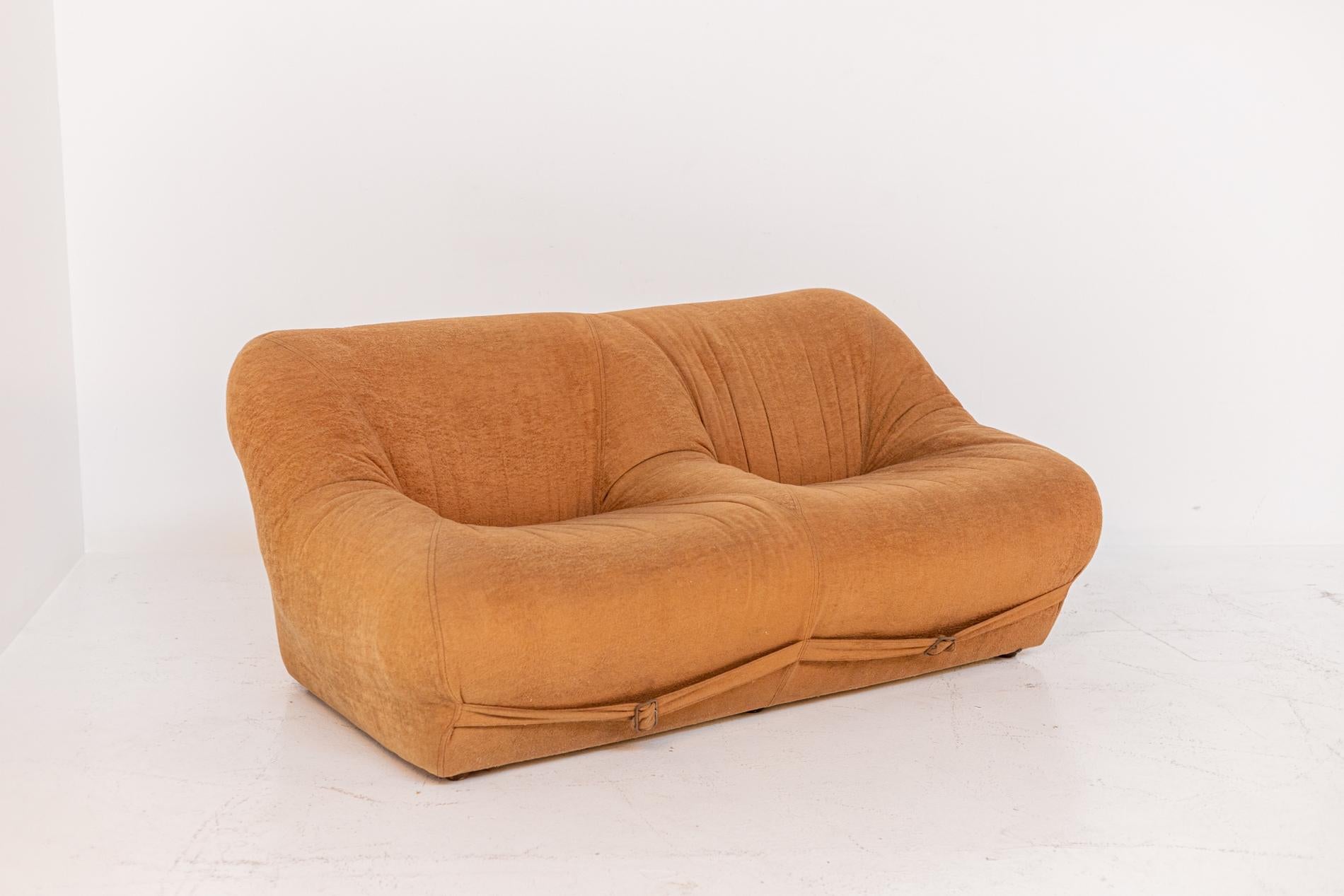 Space Age Italian Sofa in Orange Velvet Fabric 2