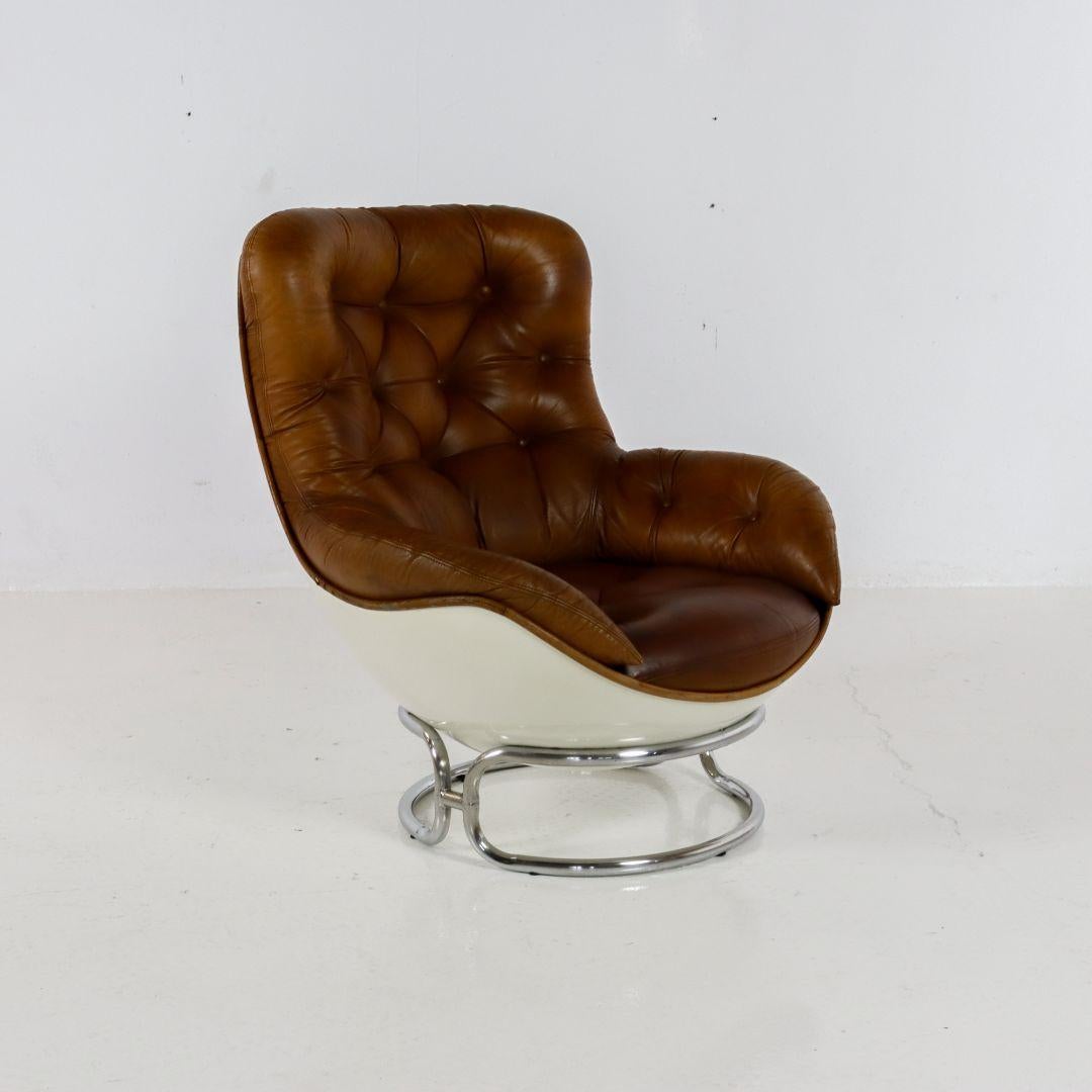 Space Age Karate Armchair by Michel Cadestin for Airborne In Good Condition For Sale In BAARLO, LI