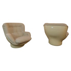 Space Age 'Karate' Swiveling Fiberglass Shell Chairs by Michel Cadestin