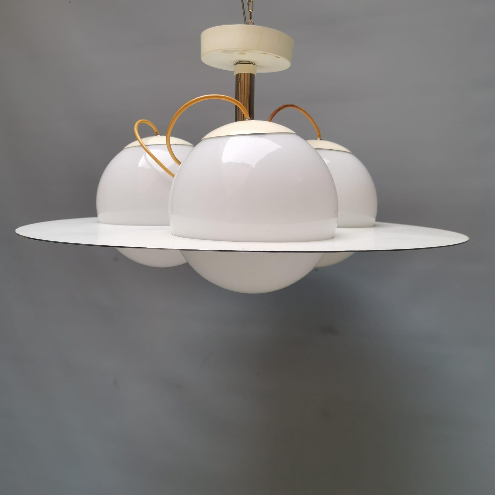 Space Age Lamp  In Good Condition For Sale In Milano, Lombardia